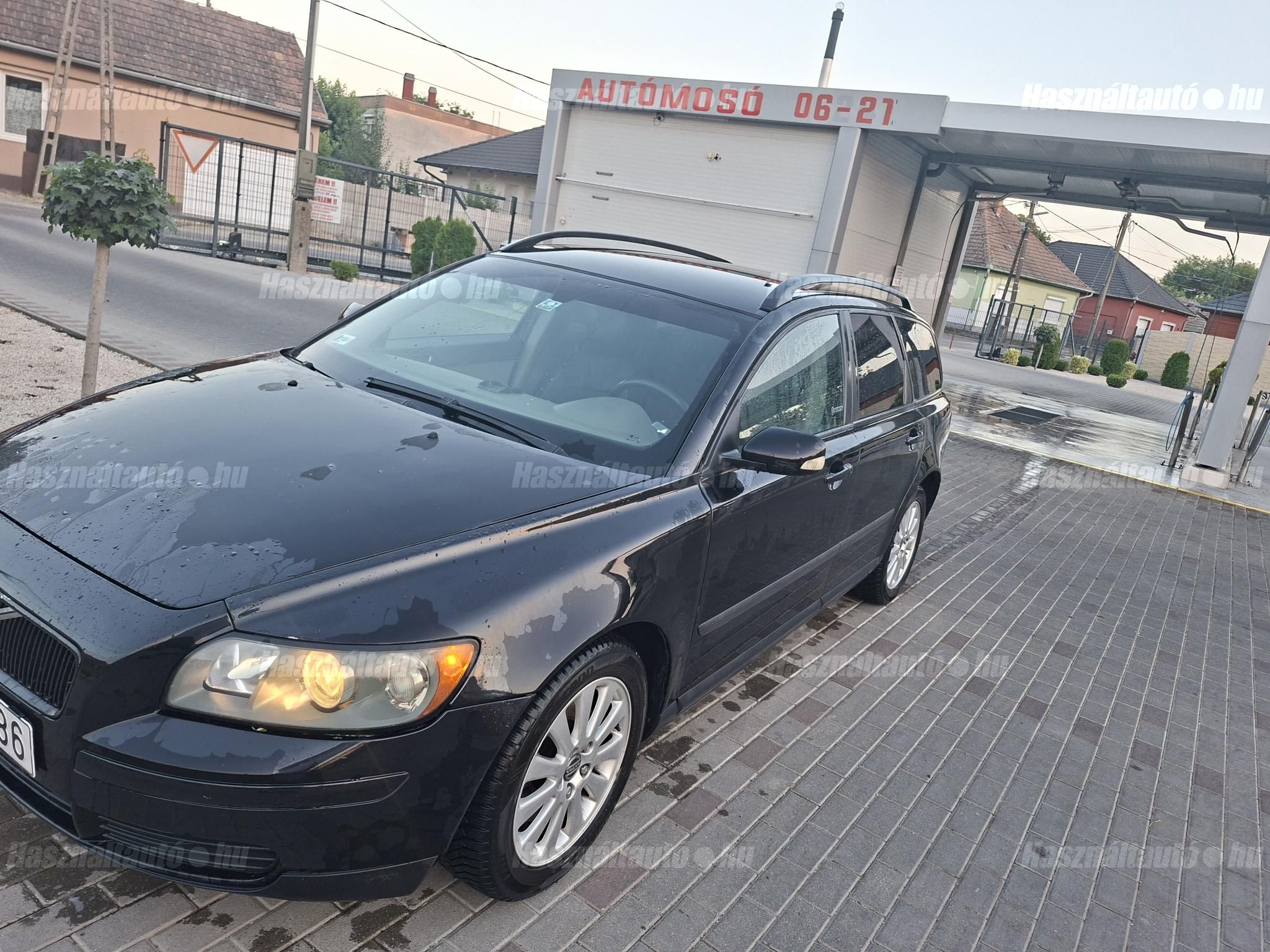 VOLVO V50 2006/9 - 1