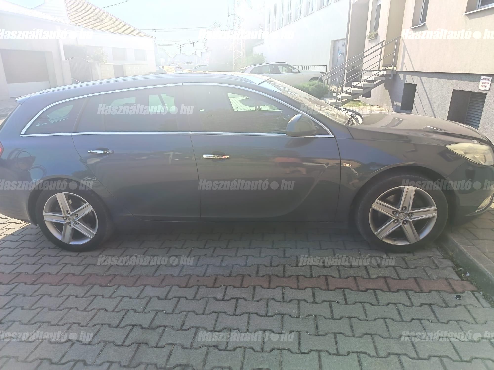 OPEL INSIGNIA 2011/11 - 1