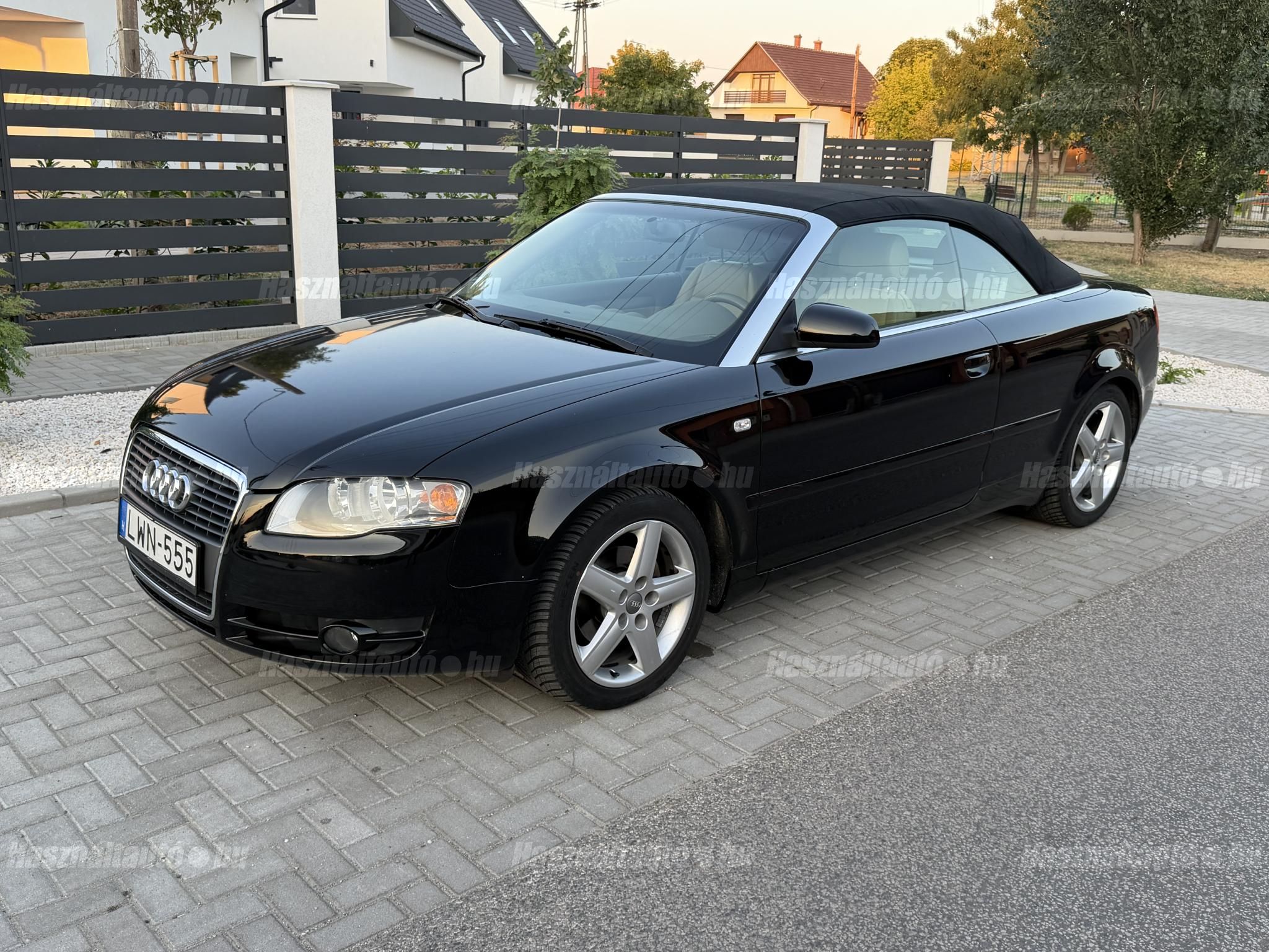 AUDI A4 CABRIO 2007/8 - 1