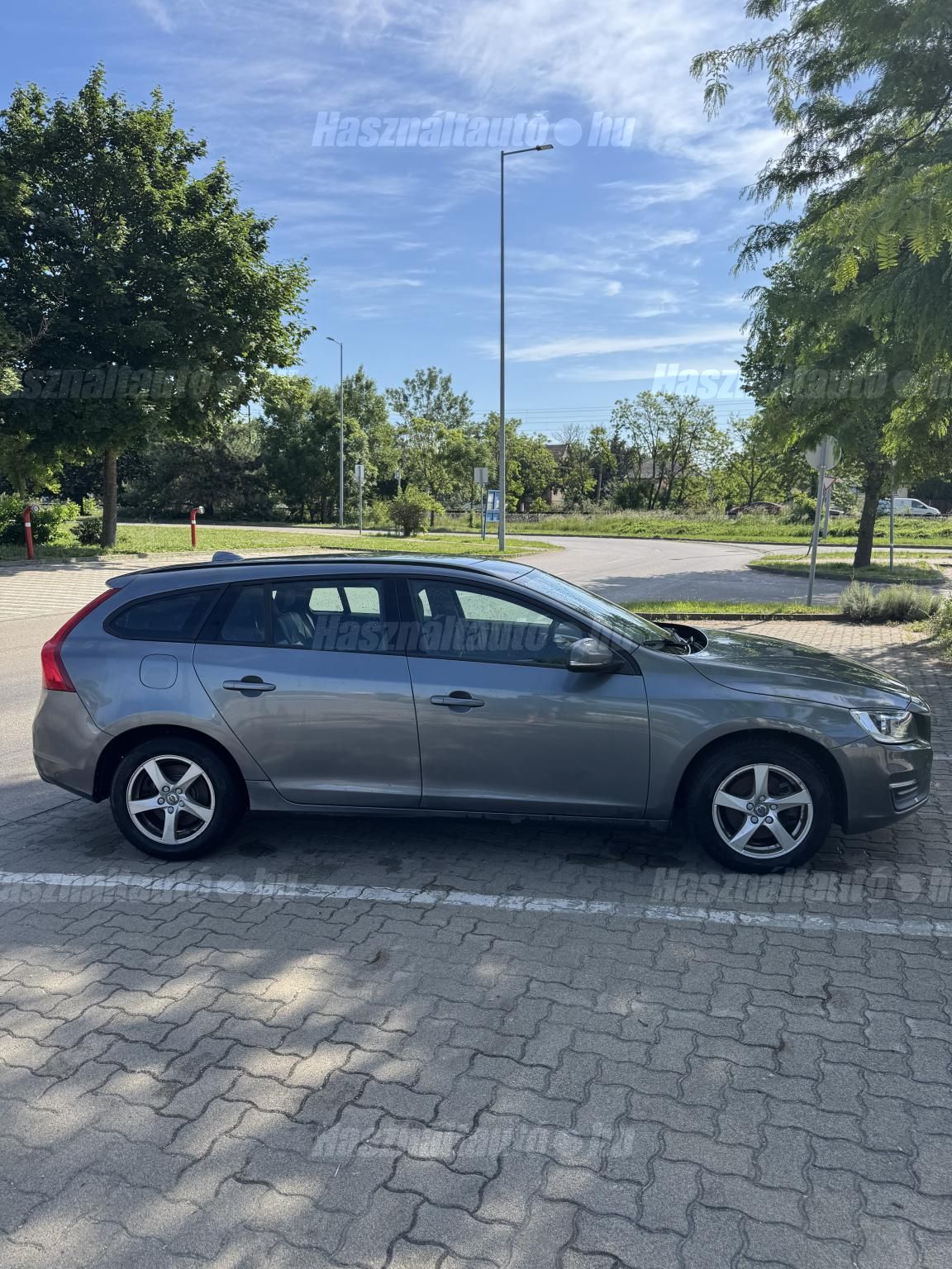 VOLVO V60 2017/11 - 1