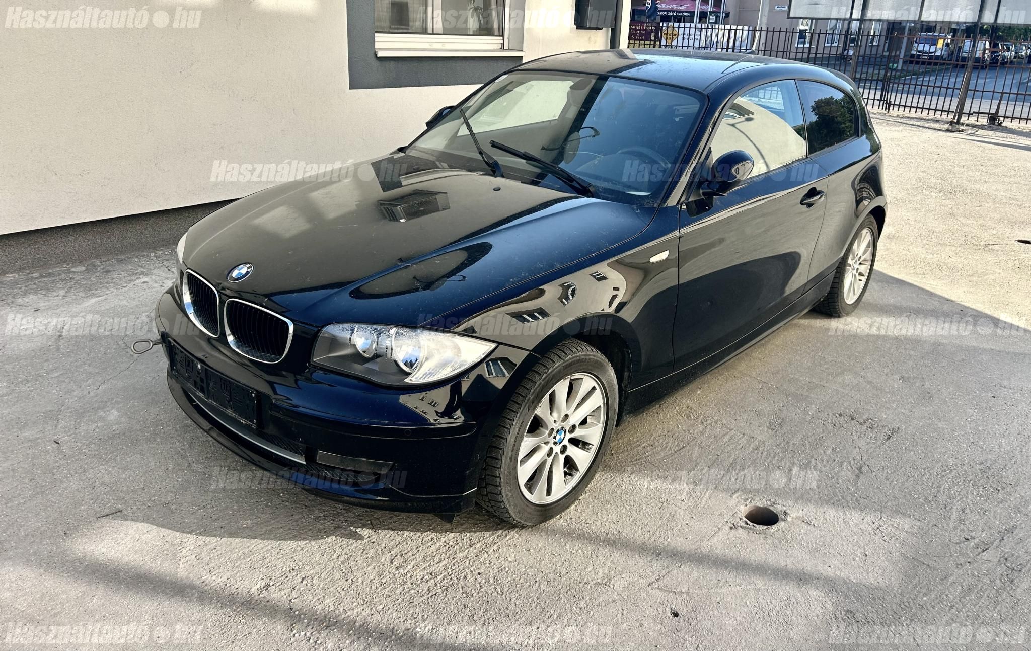 BMW 118 2009/7 - 1