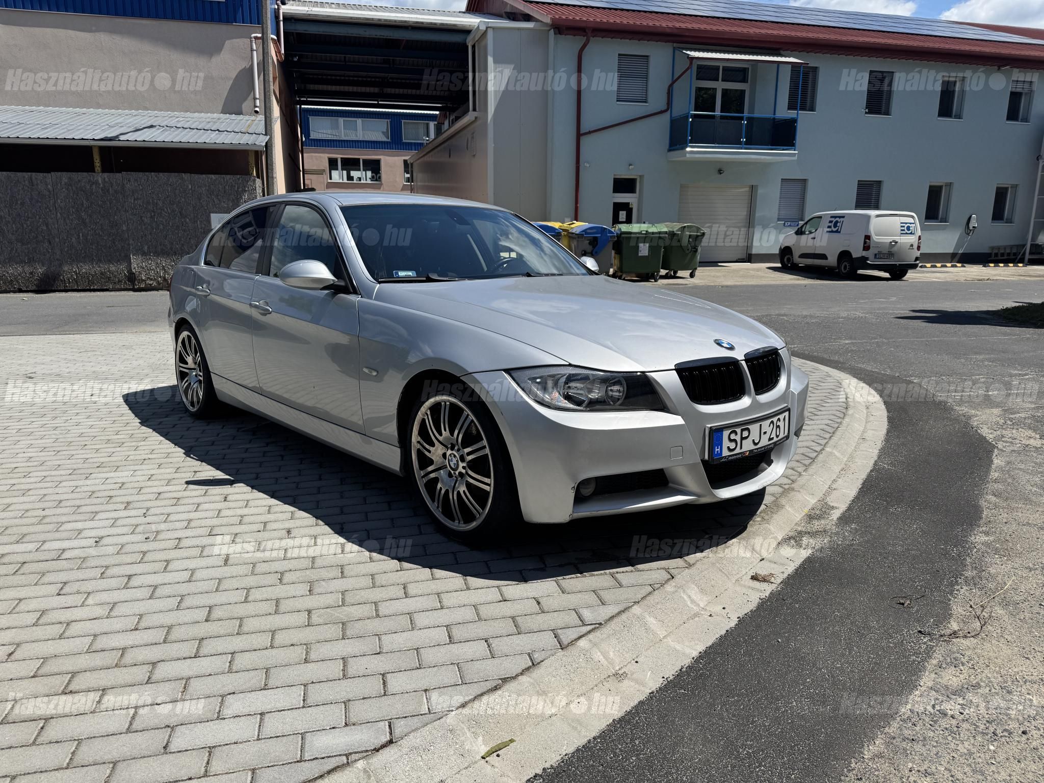BMW 325 2005/5 - 1