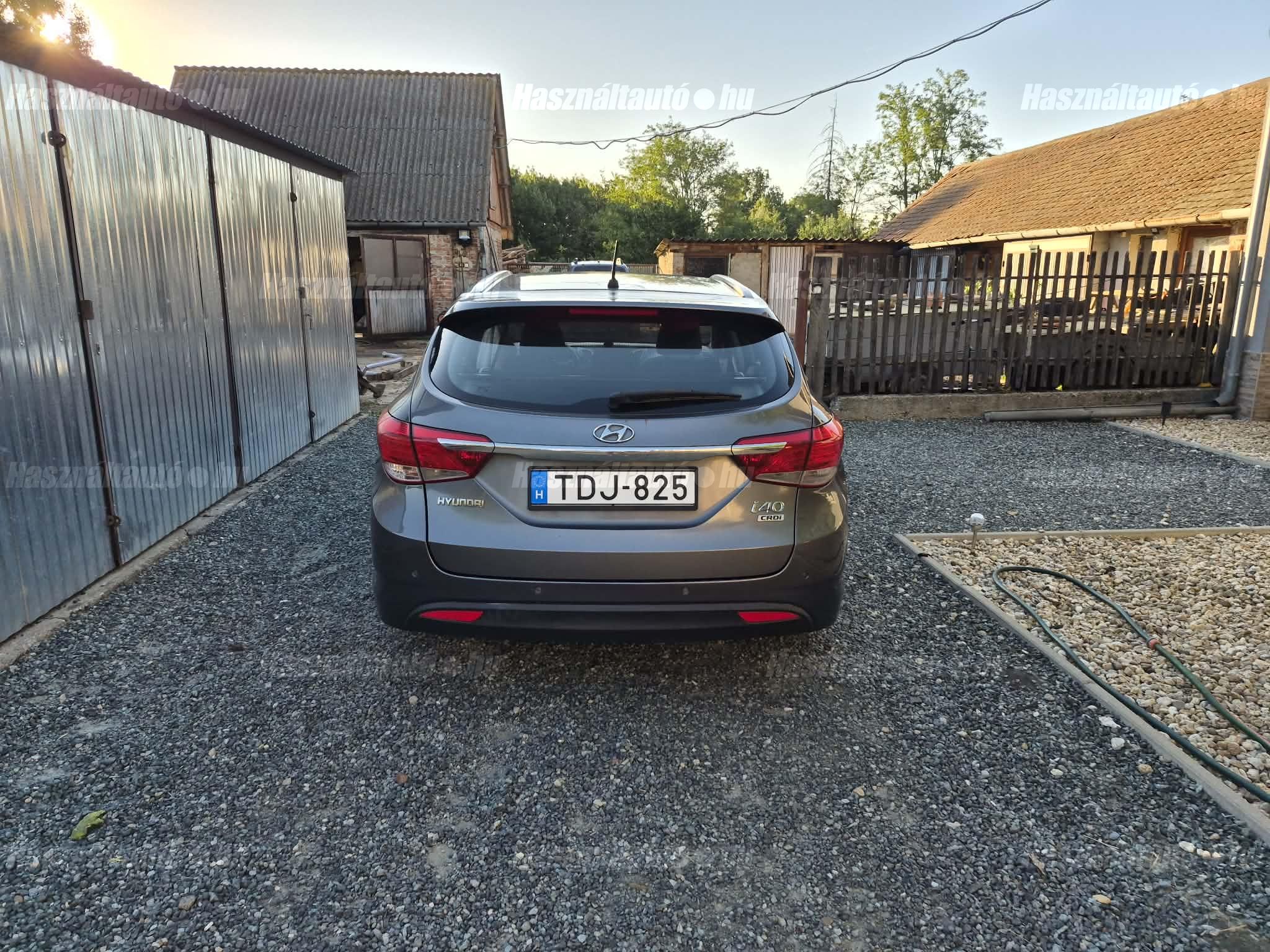 HYUNDAI I40 2013 - 1