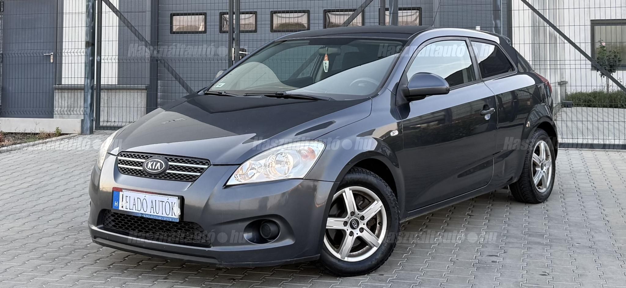 KIA PRO CEE'D 2009/9 - 1