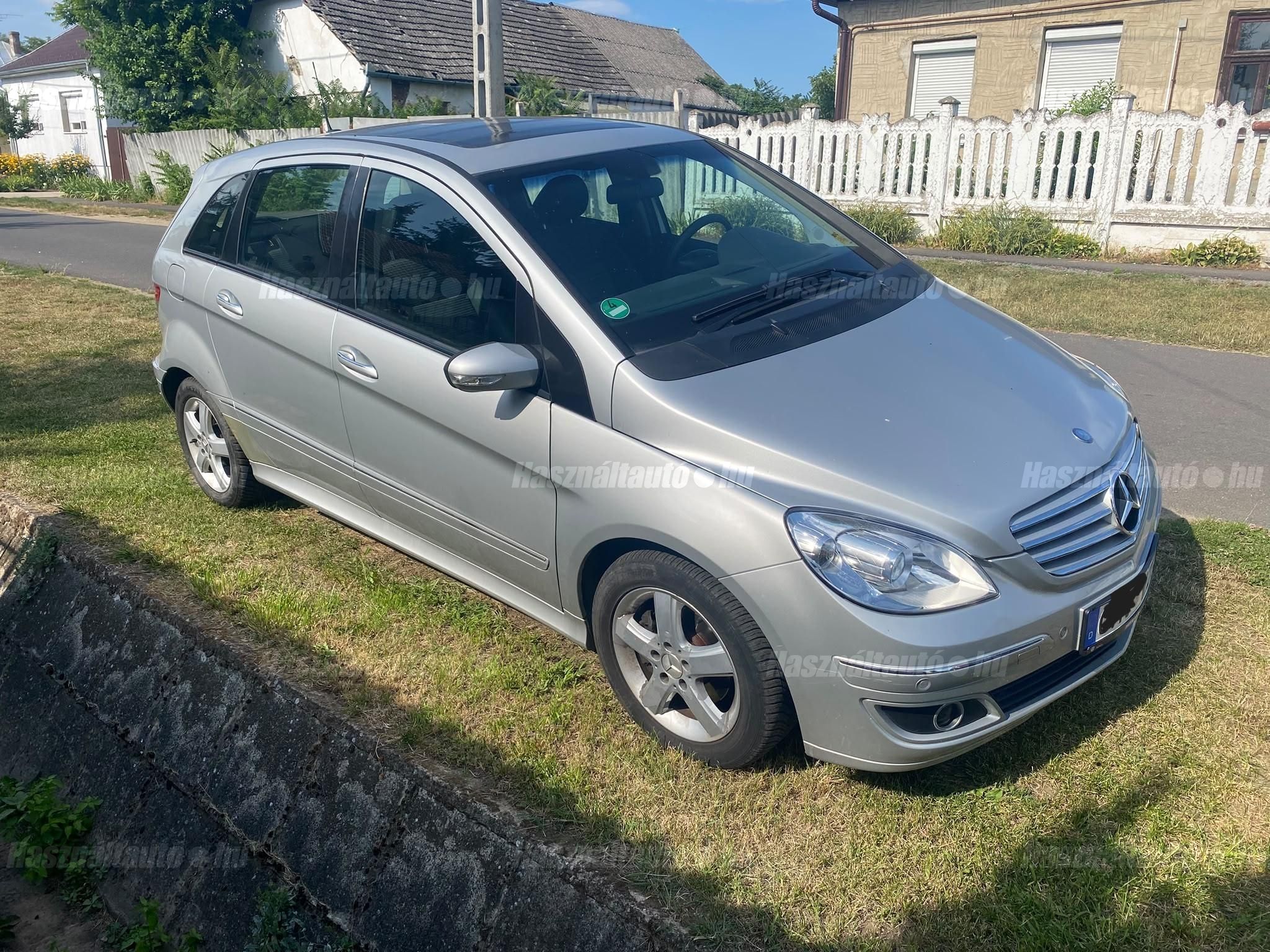 MERCEDES-BENZ B 180 2007/4 - 1