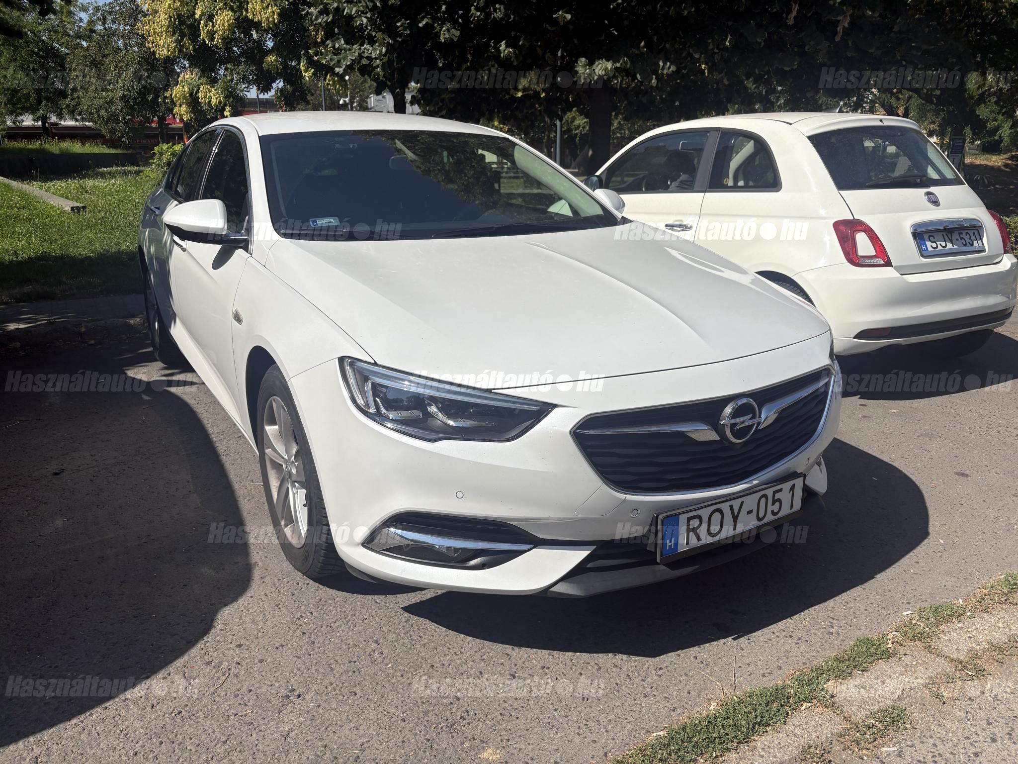 OPEL INSIGNIA 2019/7 - 1