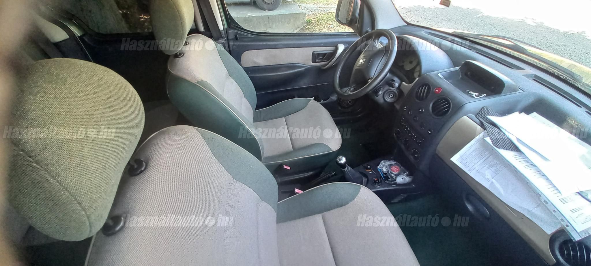 PEUGEOT PARTNER 2003/6 - 1