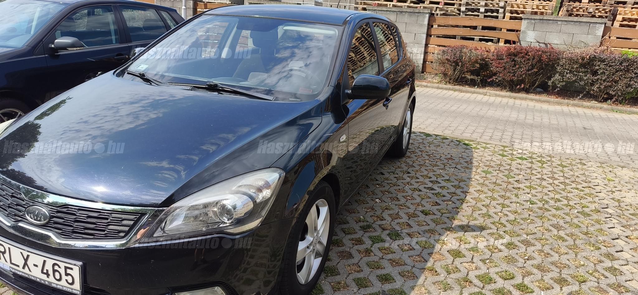 KIA CEE'D 2011/12 - 1