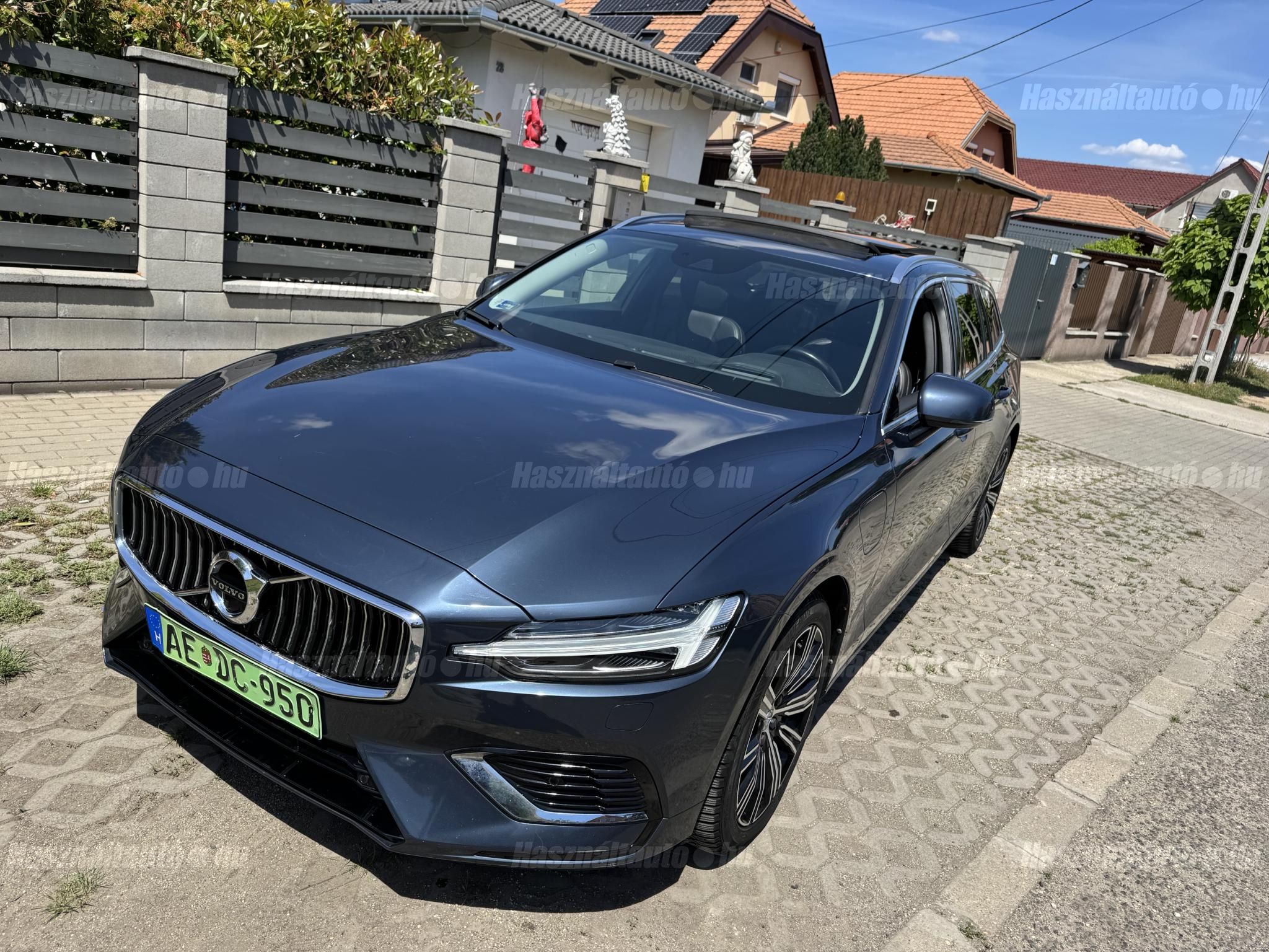 VOLVO V60 2020/9 - 1