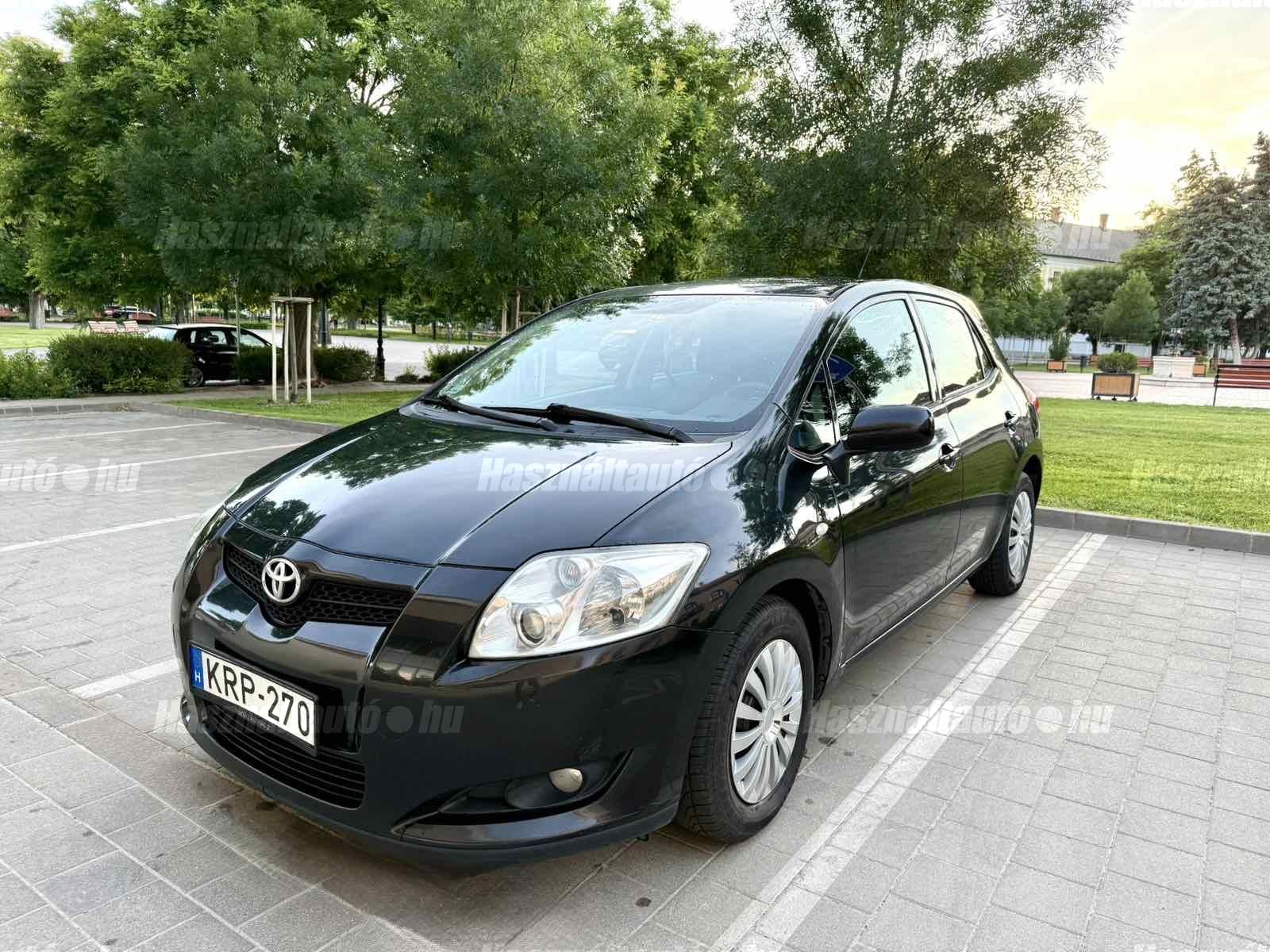 TOYOTA AURIS 2007/6 - 1