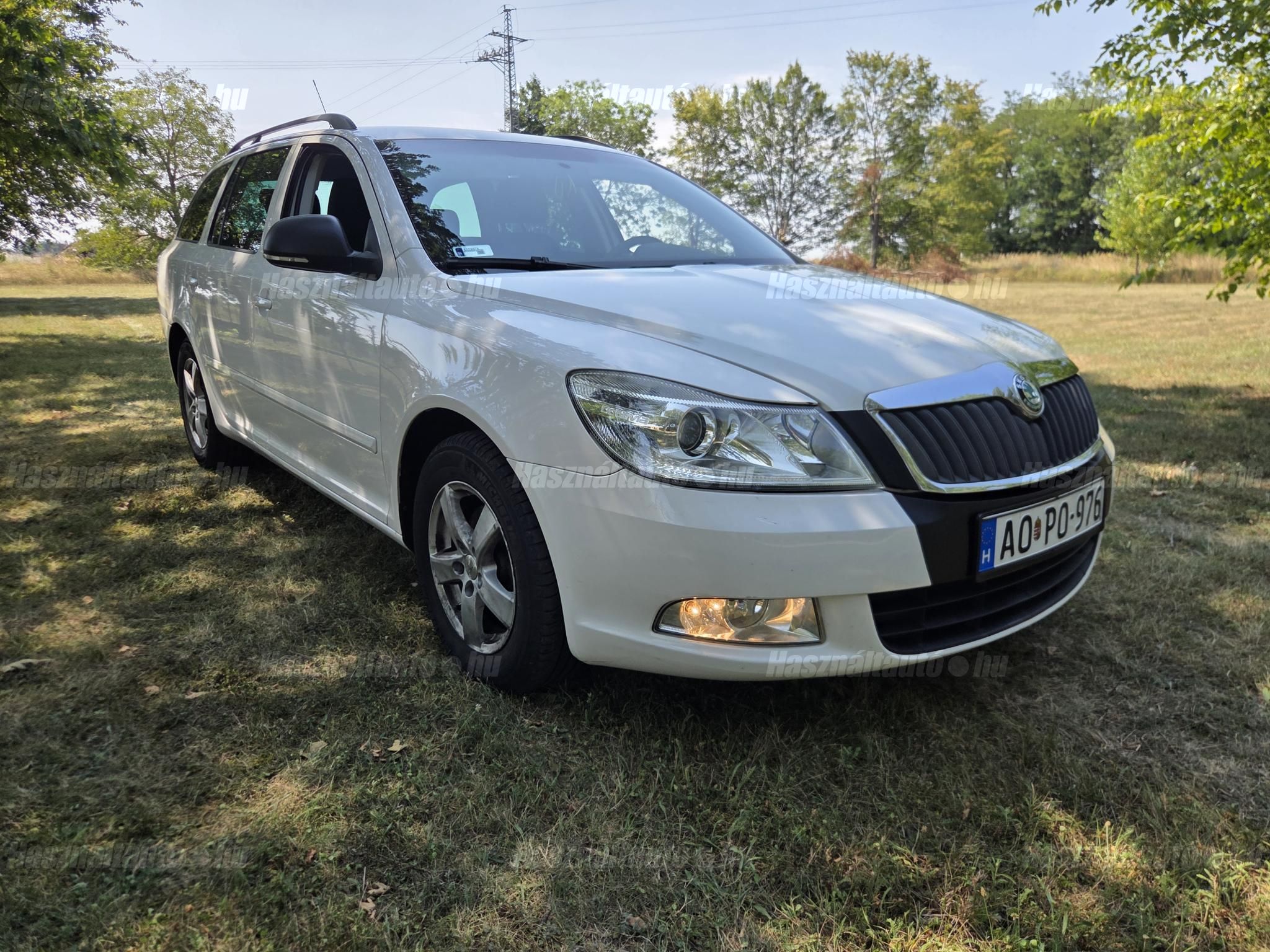 SKODA OCTAVIA 2009/11 - 1
