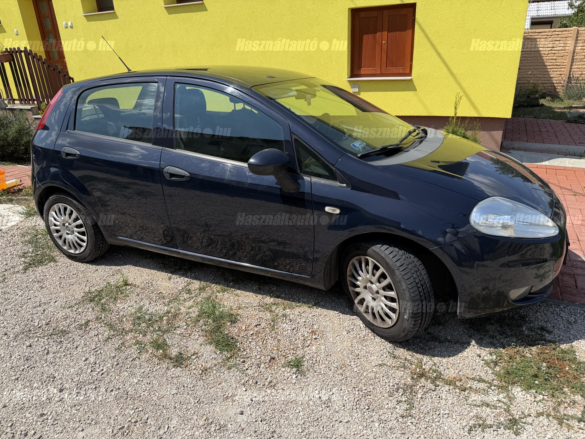 FIAT PUNTO 2010/8 - 1