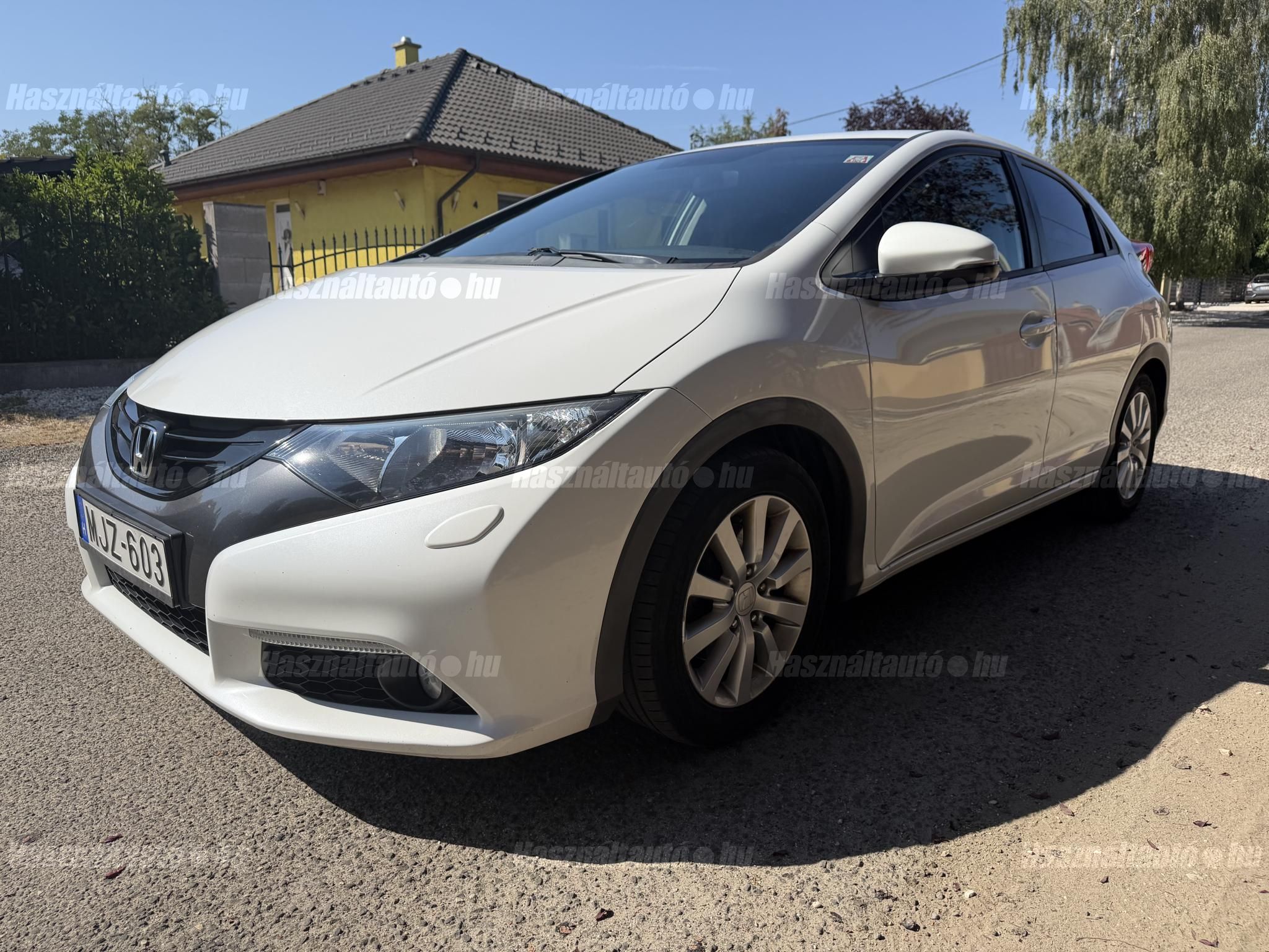 HONDA CIVIC 2013/6 - 1
