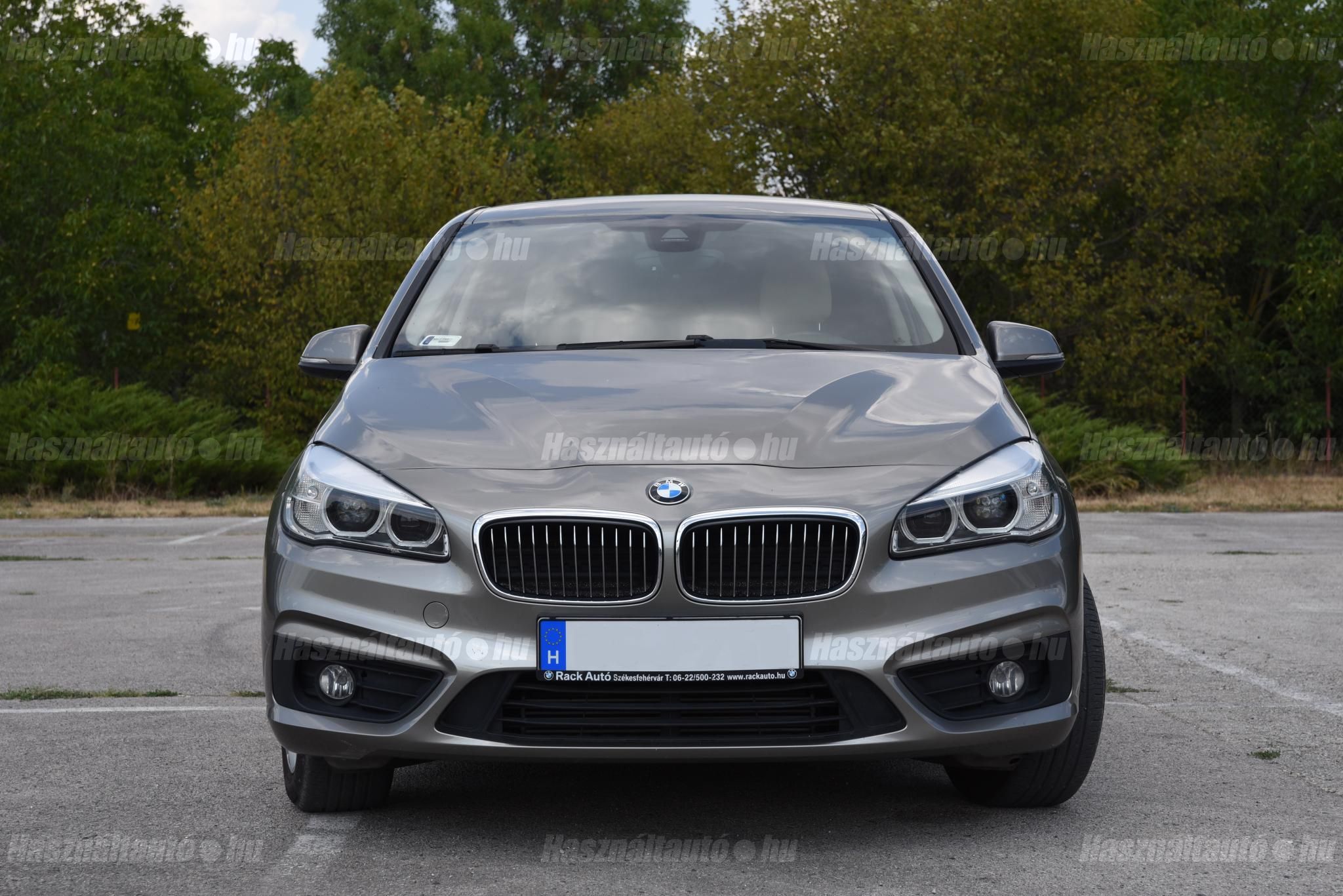 BMW 218 2015/11 - 1