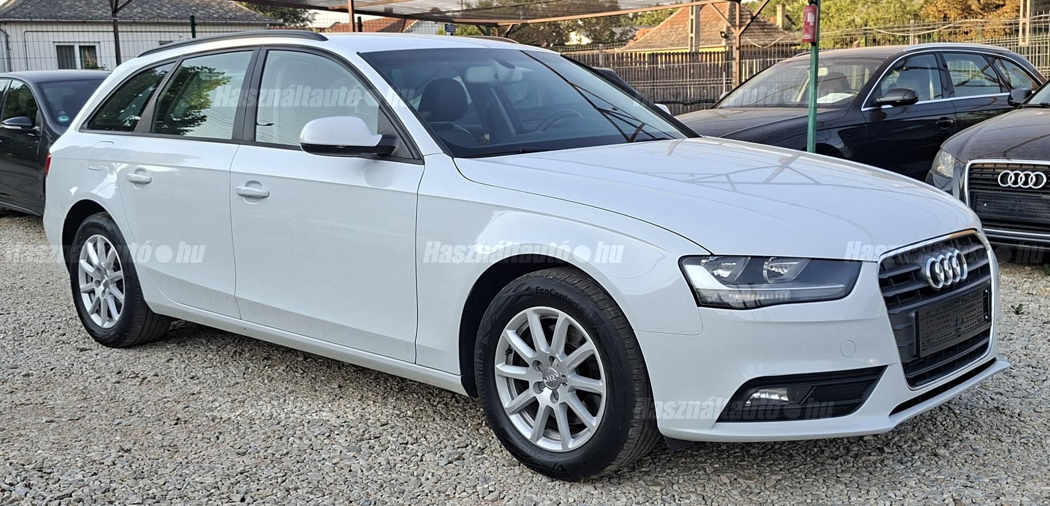 AUDI A4 2014/4 - 1