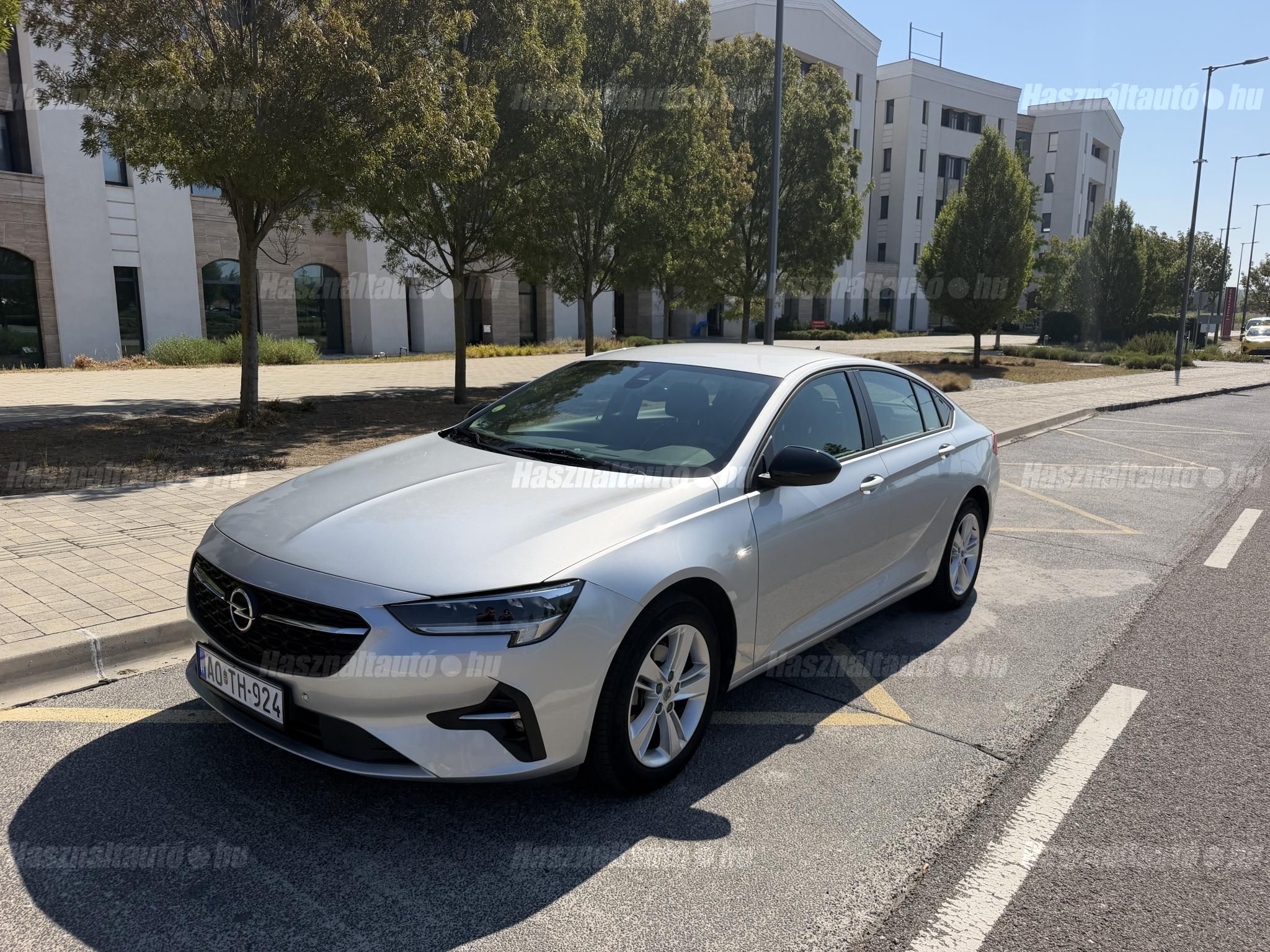 OPEL INSIGNIA 2020/12 - 1