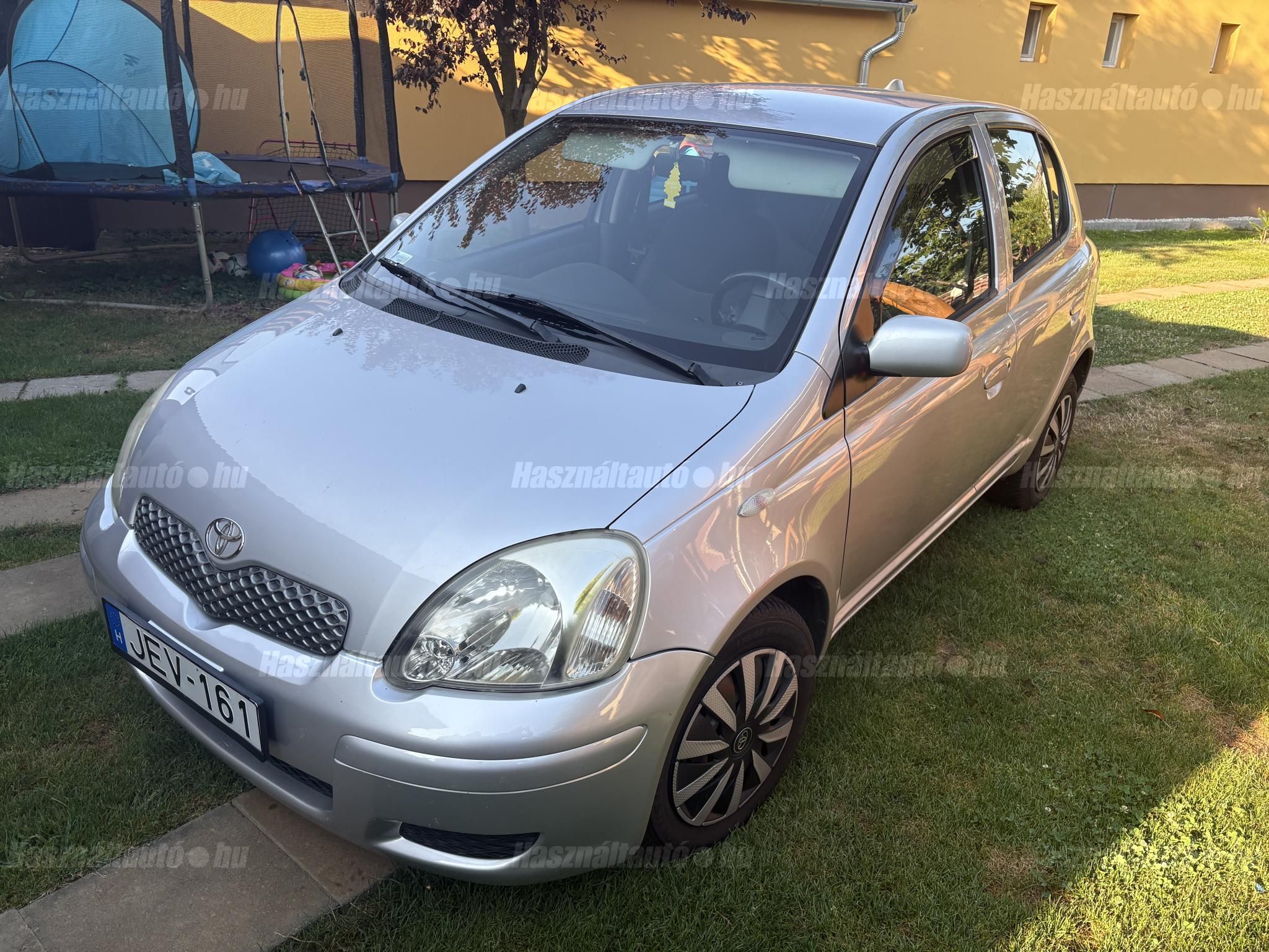 TOYOTA YARIS 2004/6 - 1