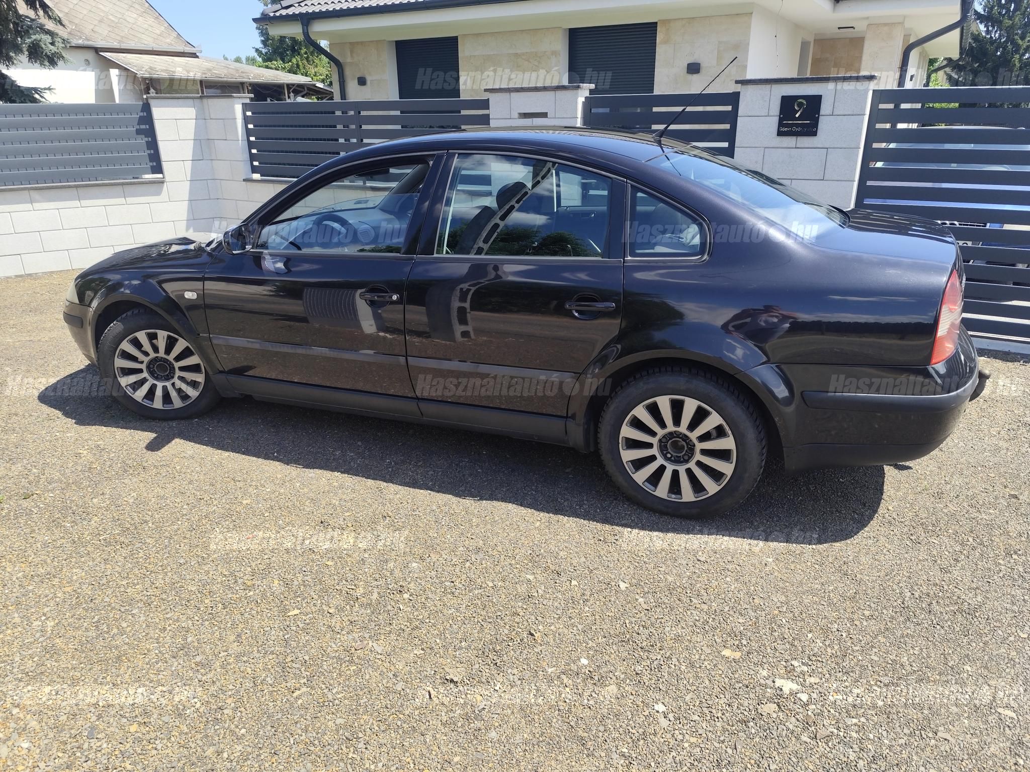 VOLKSWAGEN PASSAT 2001/12 - 1