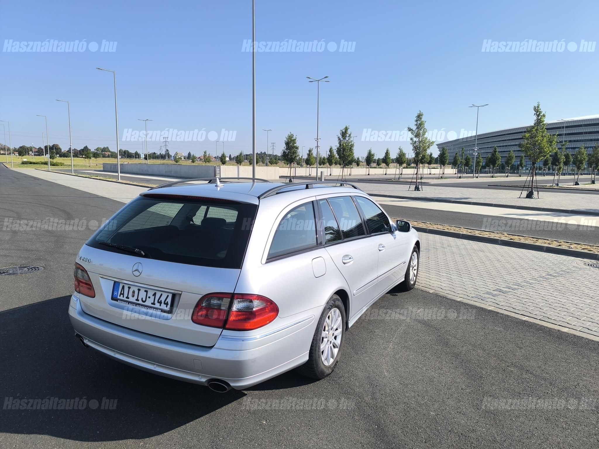 MERCEDES-BENZ E 230 2007/10 - 1