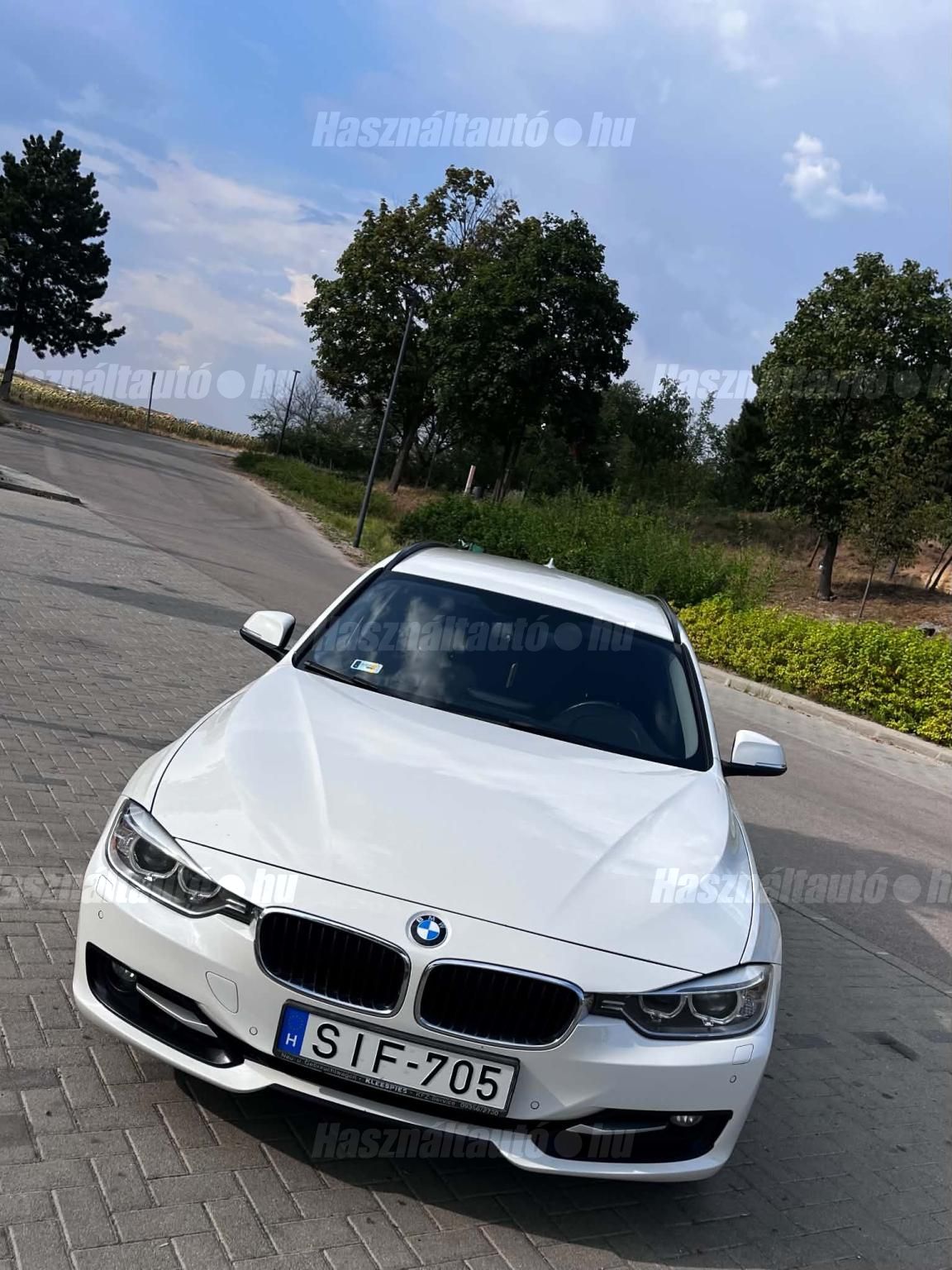 BMW 318 2014/5 - 1
