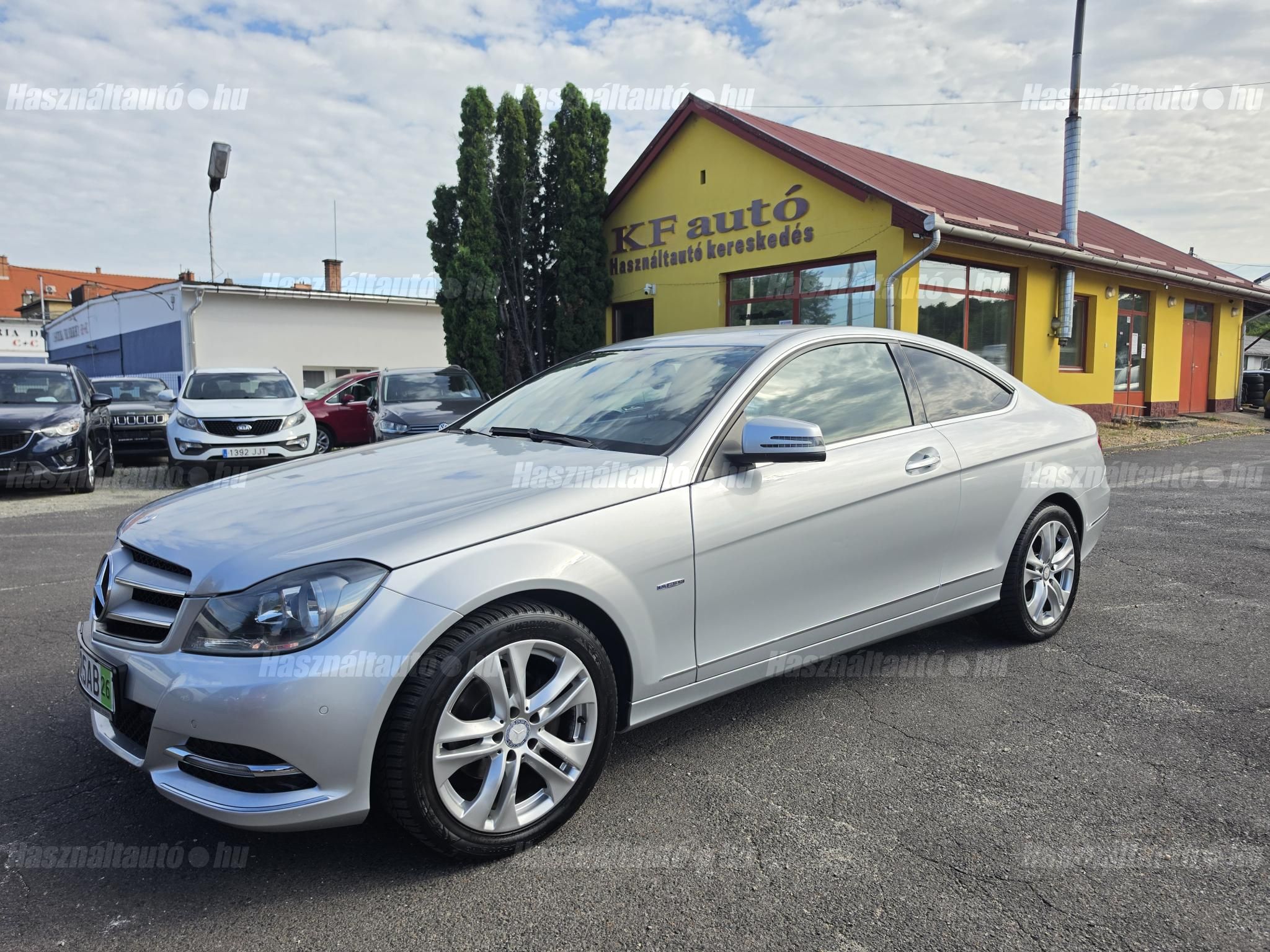 MERCEDES-BENZ C-OSZTÁLY 2012/9 - 1