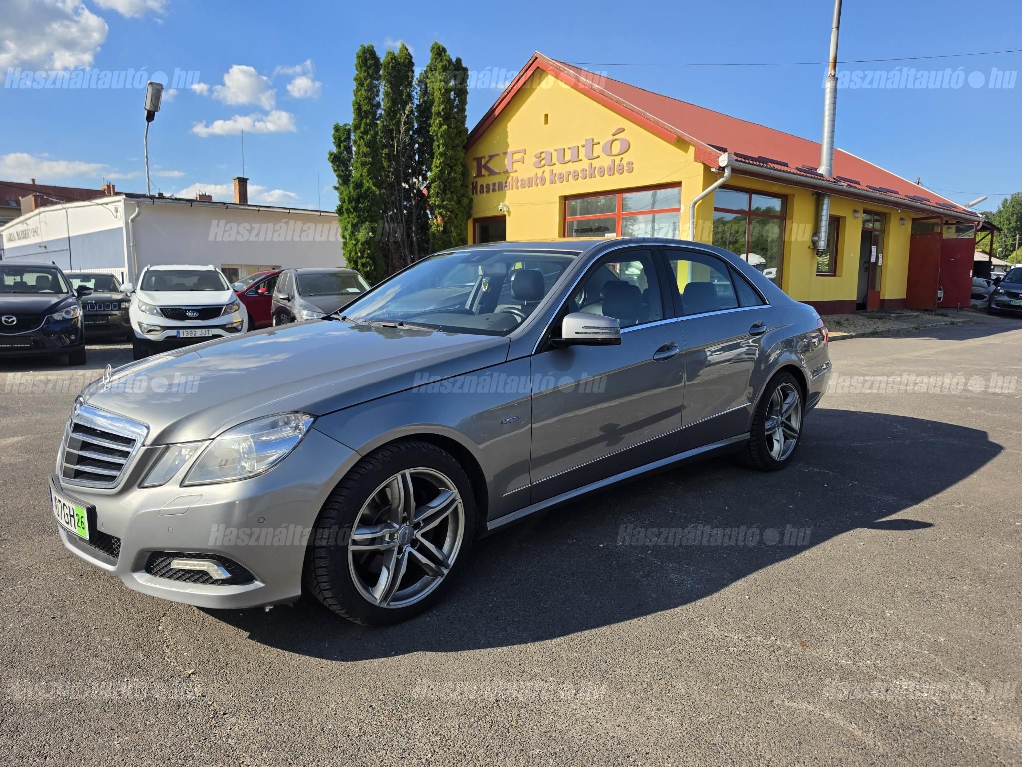 MERCEDES-BENZ E-OSZTÁLY 2010/6 - 1