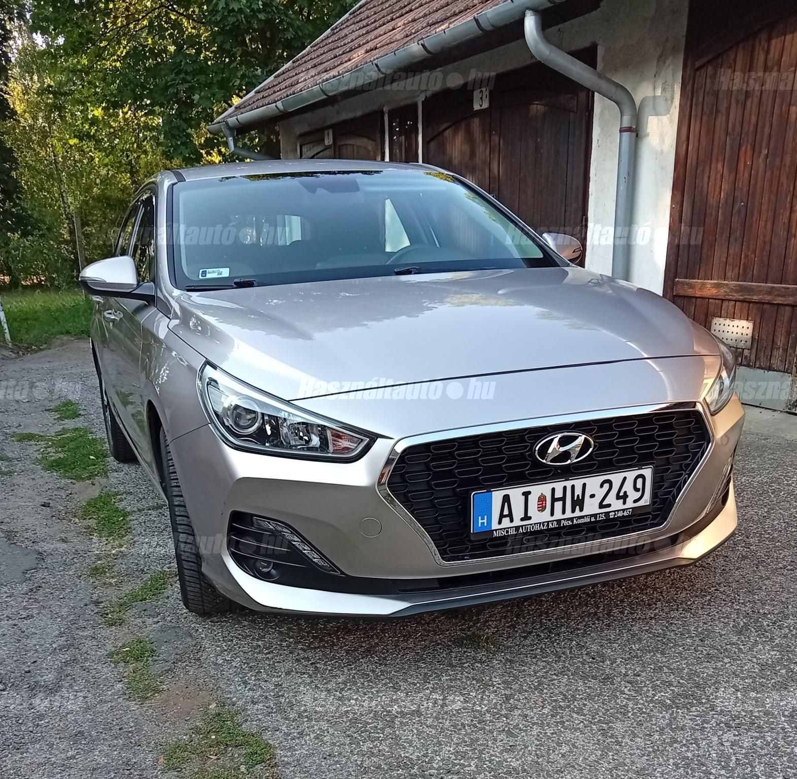 HYUNDAI I30 2019/10 - 1