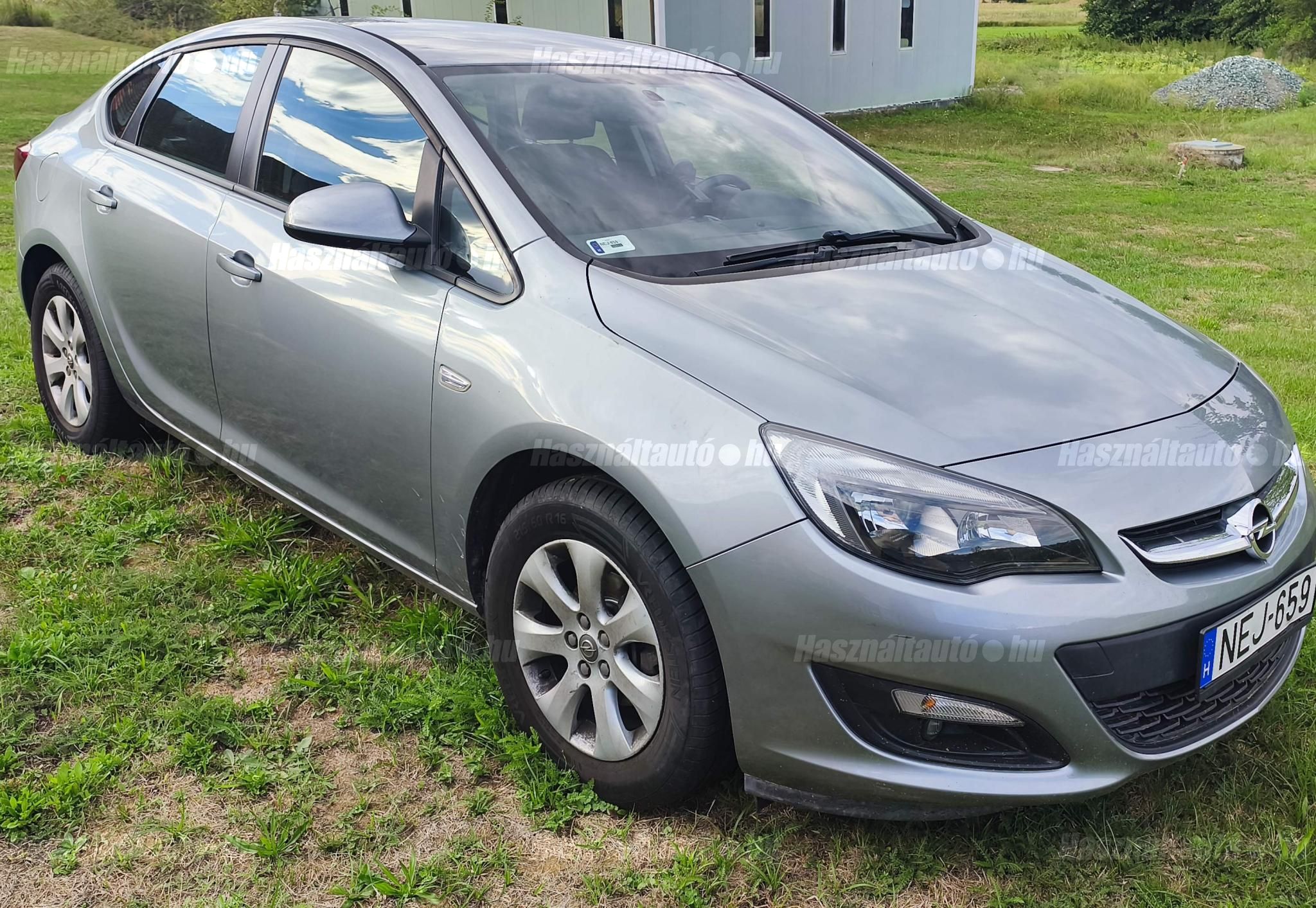 OPEL ASTRA J 2015/5 - 1