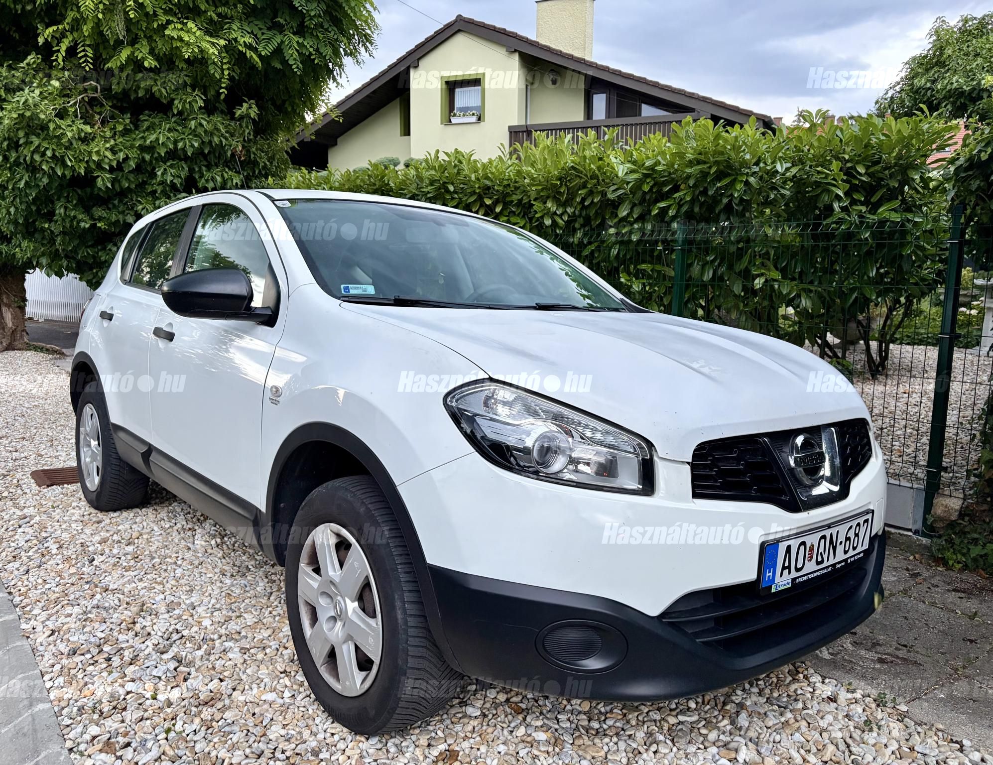 NISSAN QASHQAI 2010 - 1