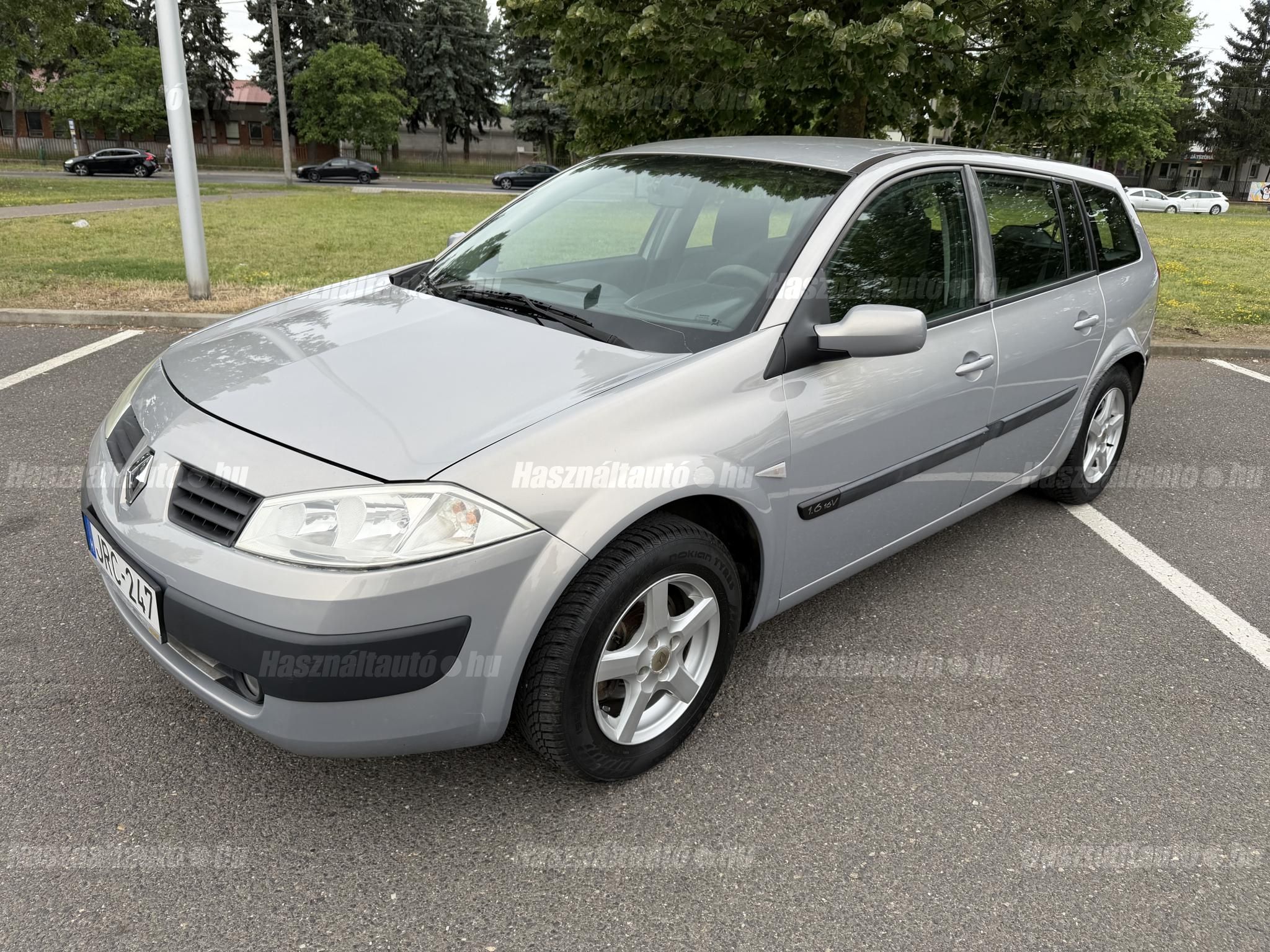 RENAULT MEGANE 2005/4 - 1