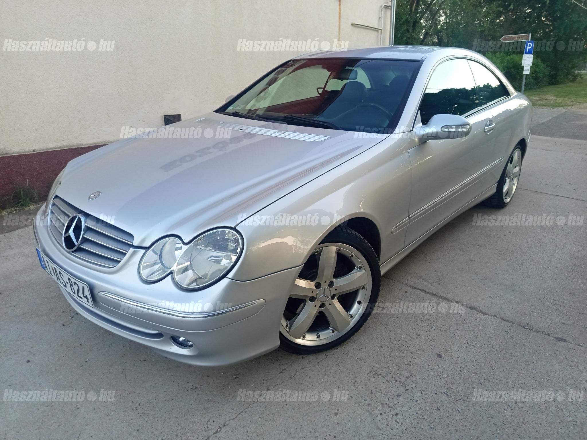 MERCEDES-BENZ CLK-OSZTÁLY 2004/9 - 1