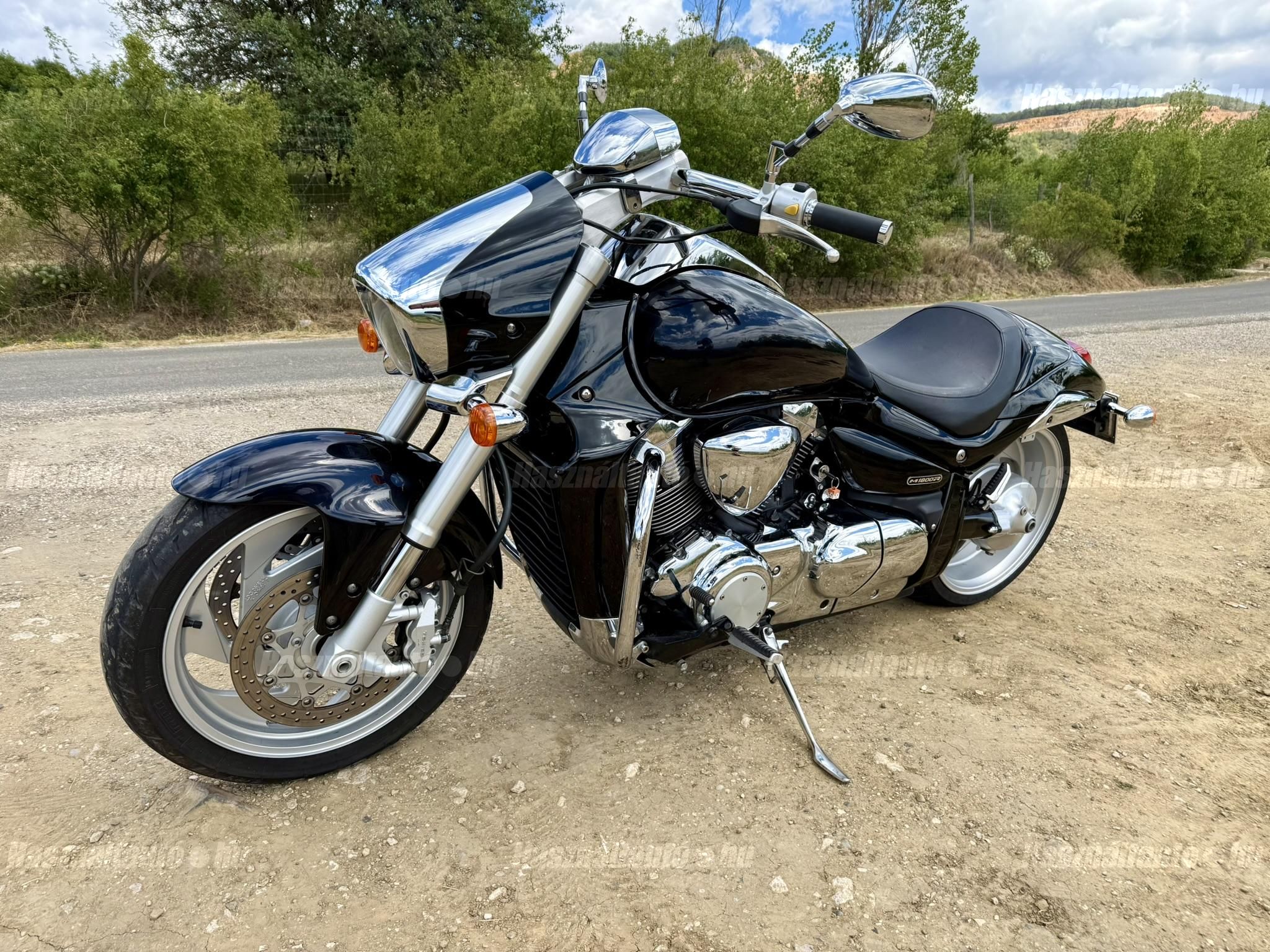 SUZUKI VZR 1800M 2006/7 - 1