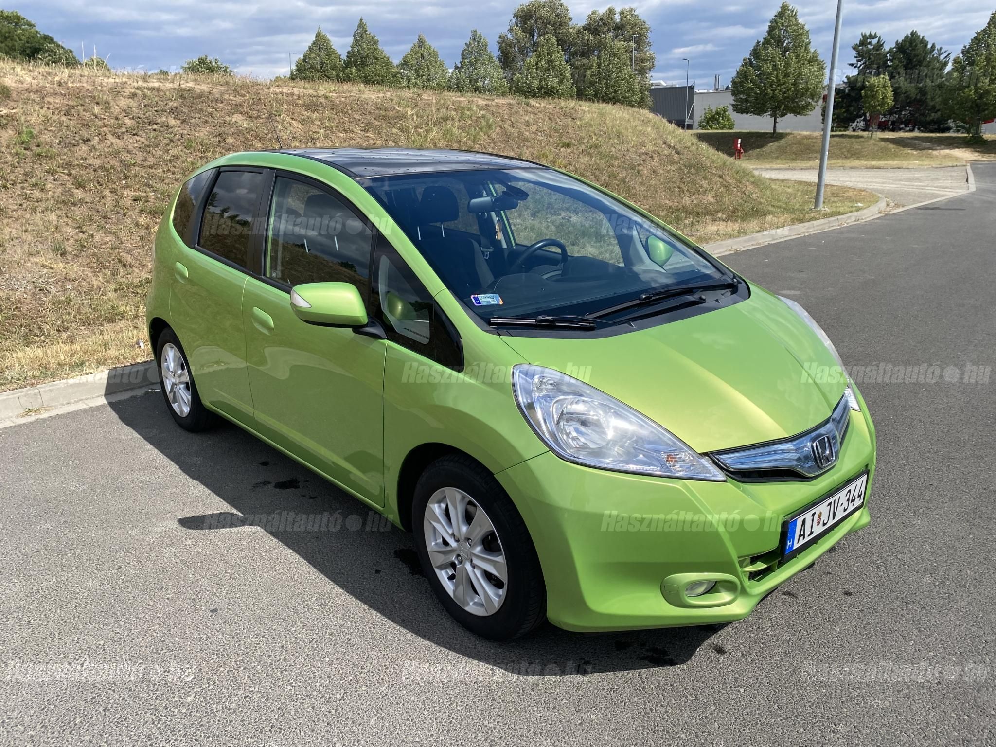 HONDA JAZZ 2011 - 1