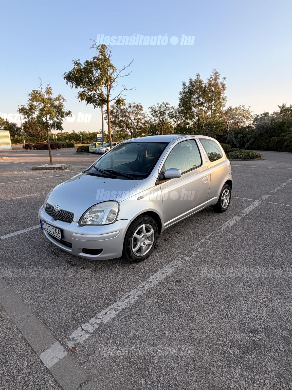 TOYOTA YARIS 2003/8 - 1