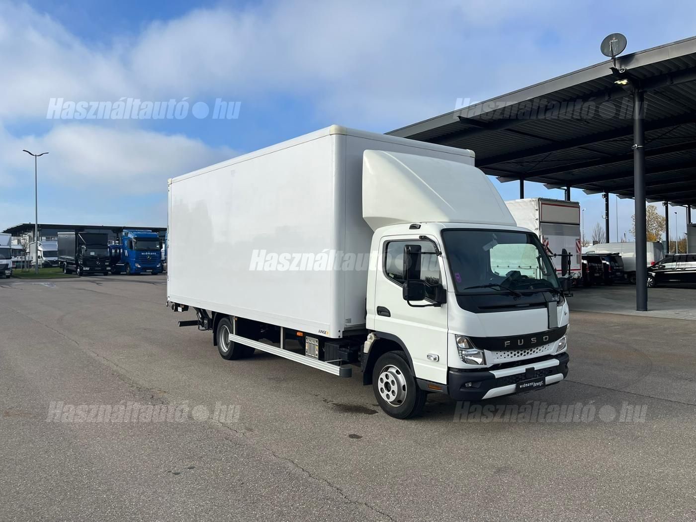 MITSUBISHI 2022/10 - 1