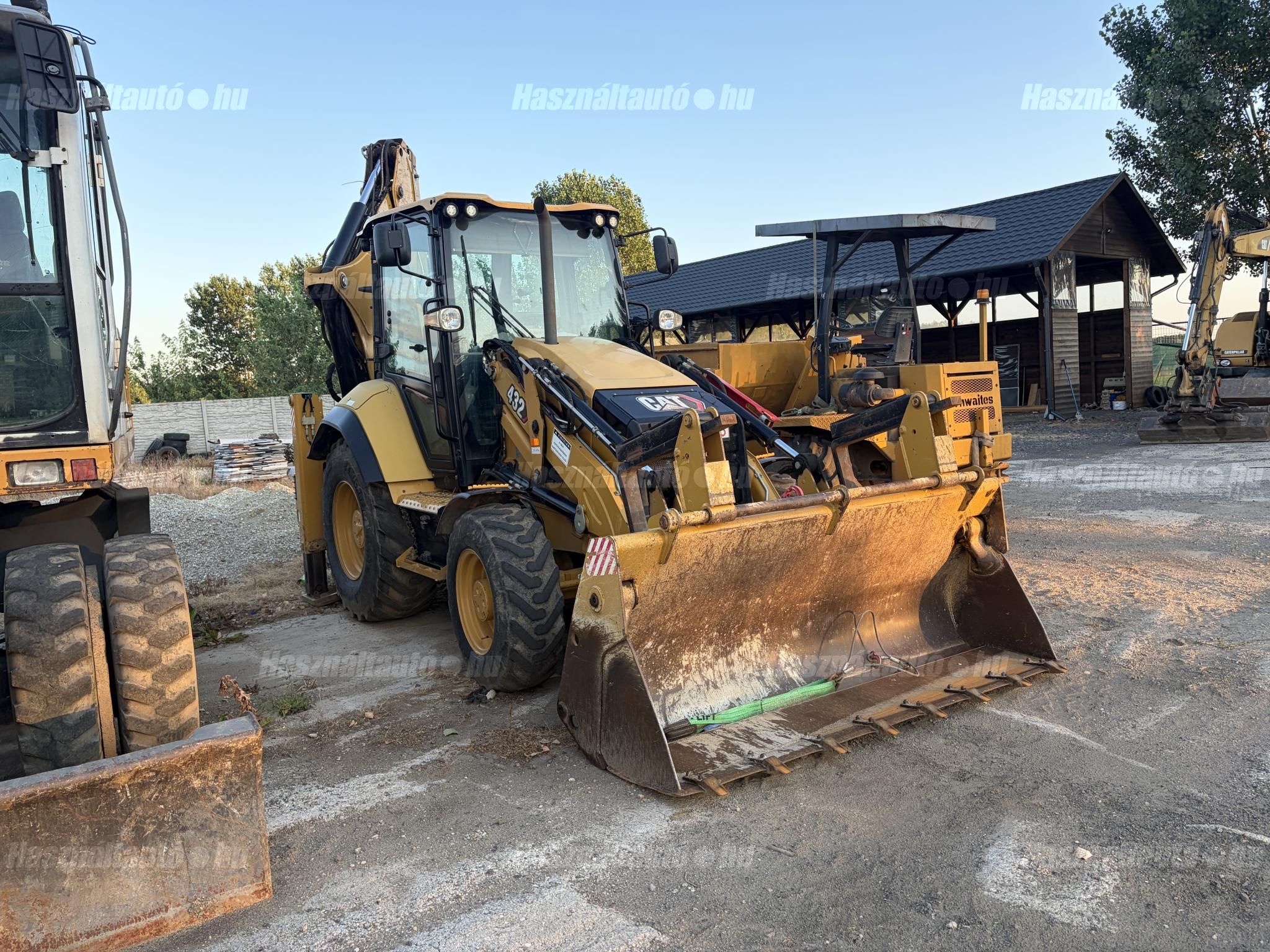 CATERPILLAR 2021 - 1
