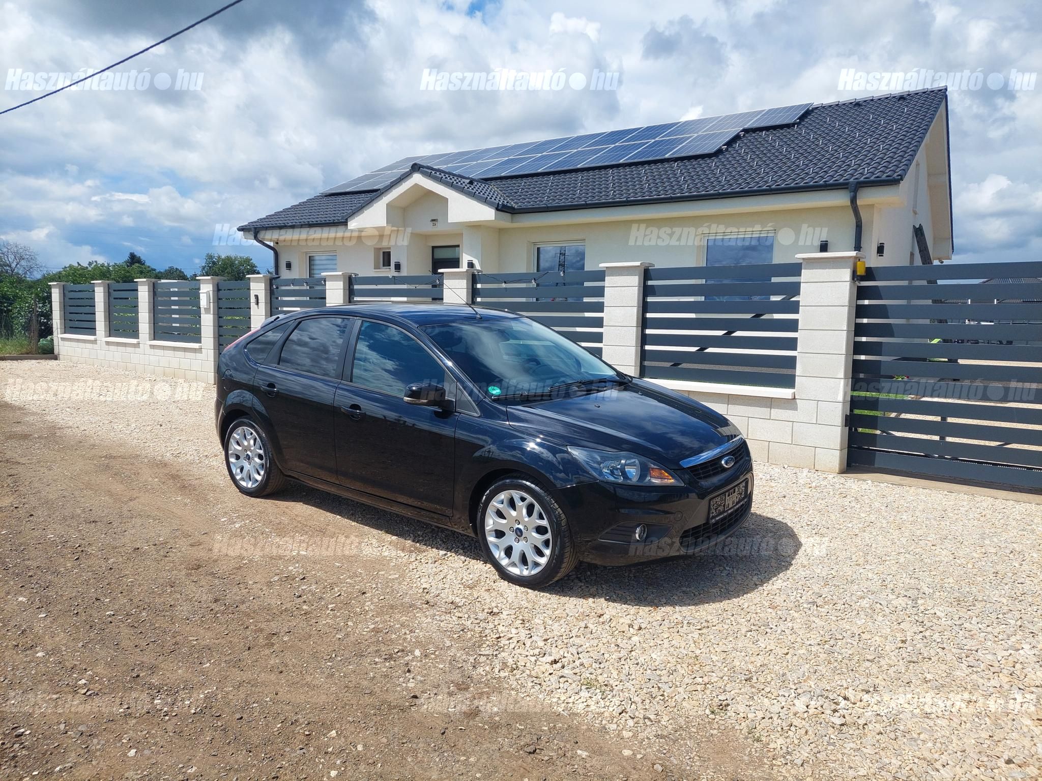 FORD FOCUS 2009/11 - 1