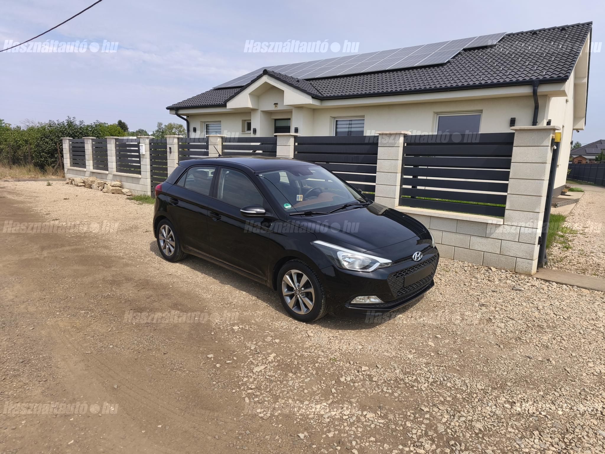 HYUNDAI I20 2016/12 - 1