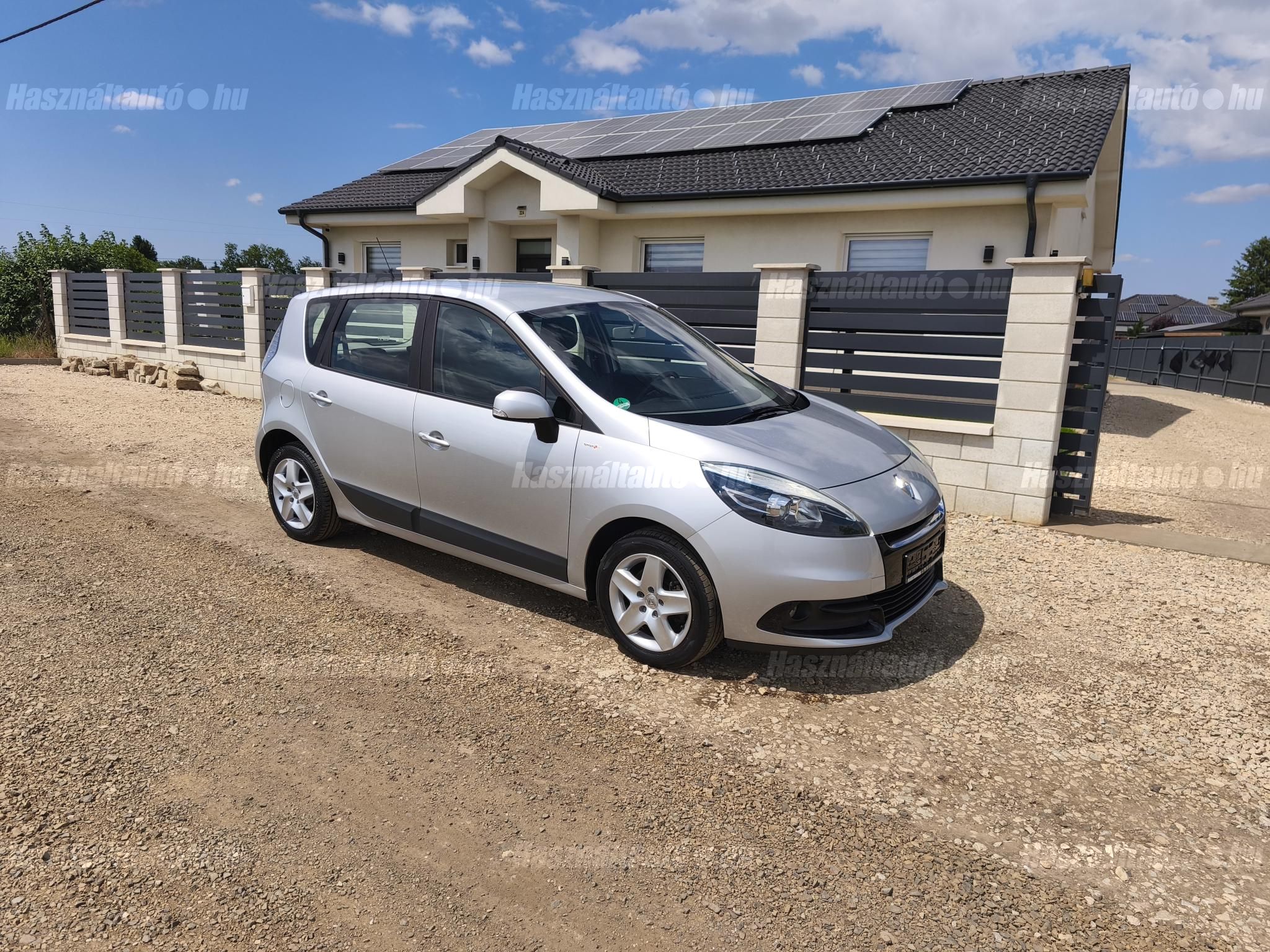 RENAULT GRAND SCENIC 2012/11 - 1