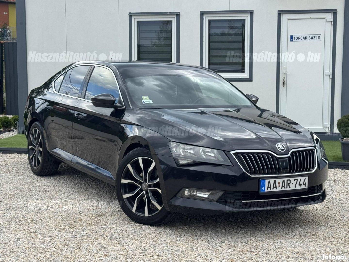 SKODA SUPERB 2018/5 - 1
