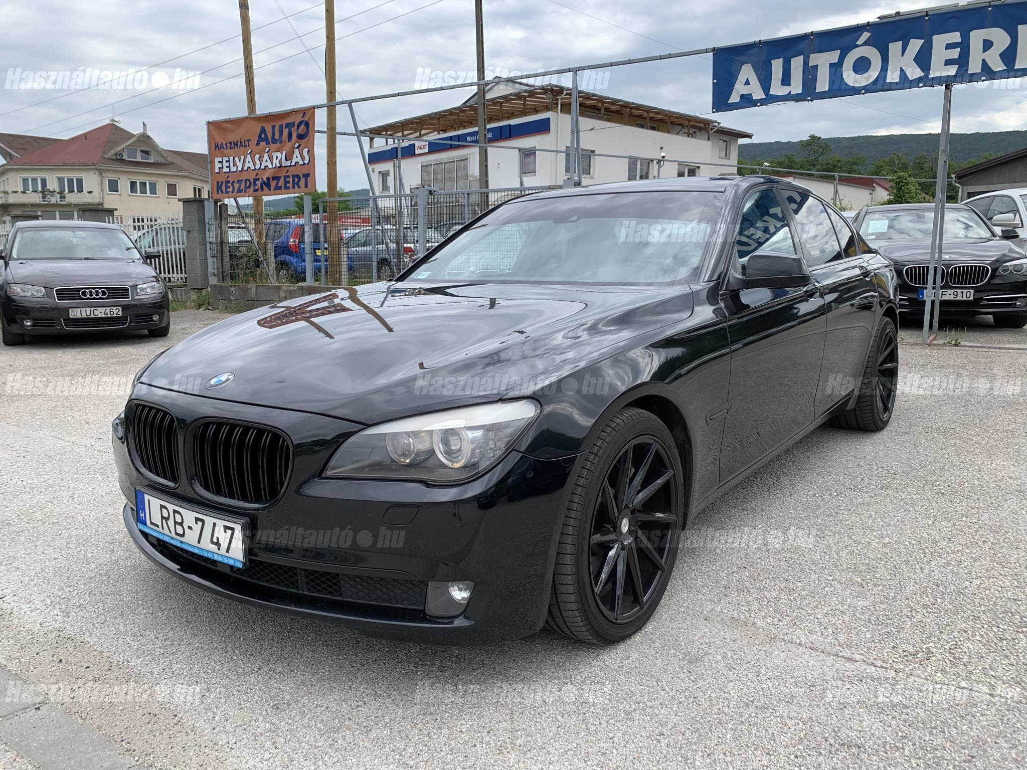BMW 740 2009 - 1