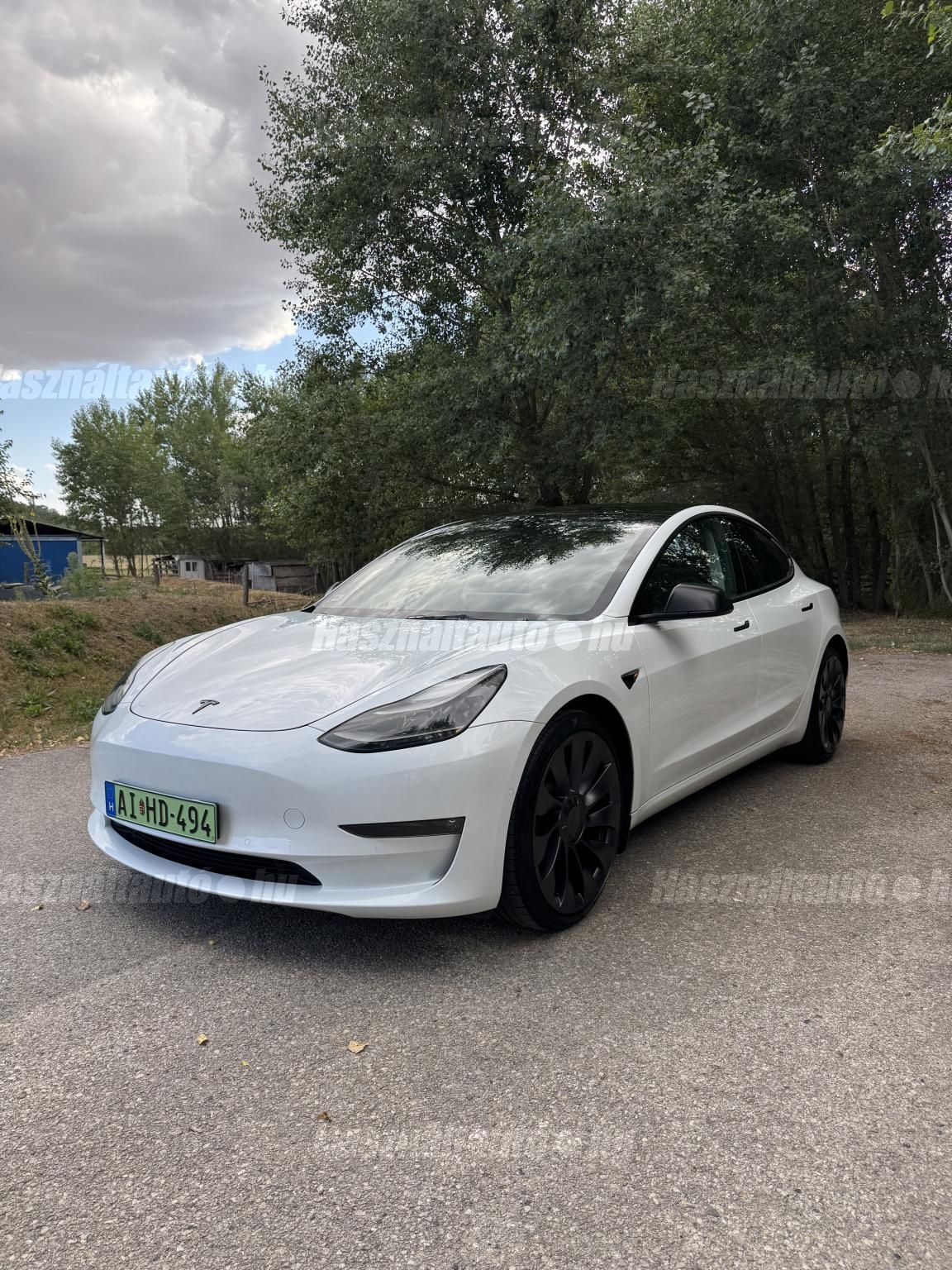 TESLA MODEL 3 2021/12 - 1