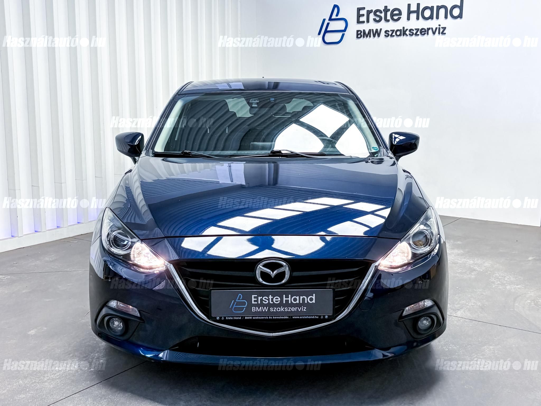 MAZDA 3 2015/12 - 1