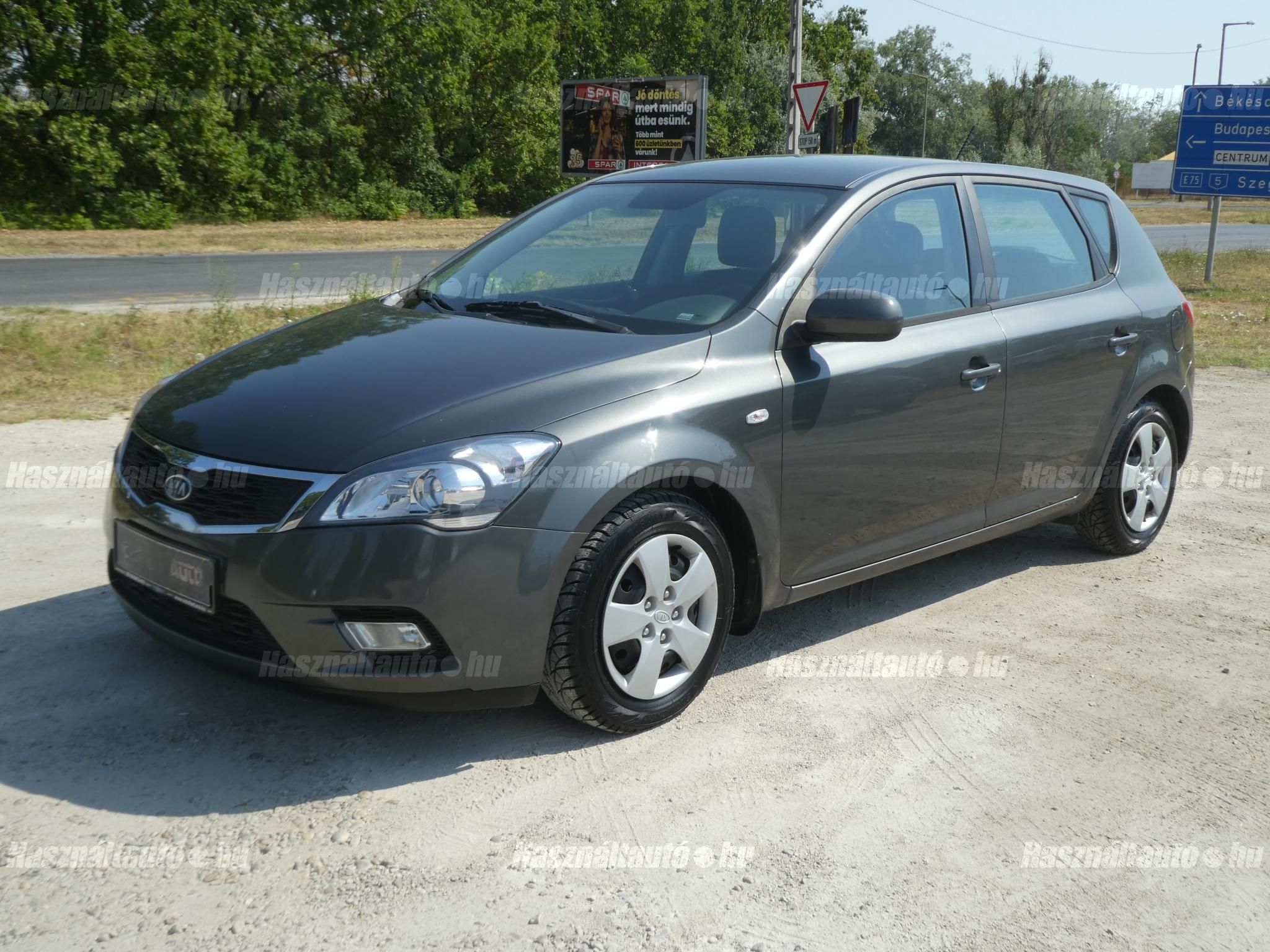 KIA CEE'D 2009/10 - 1