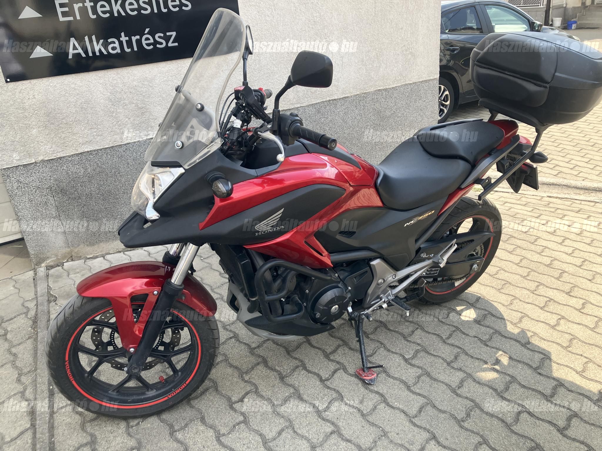 HONDA NC 750 X 2014/12 - 1