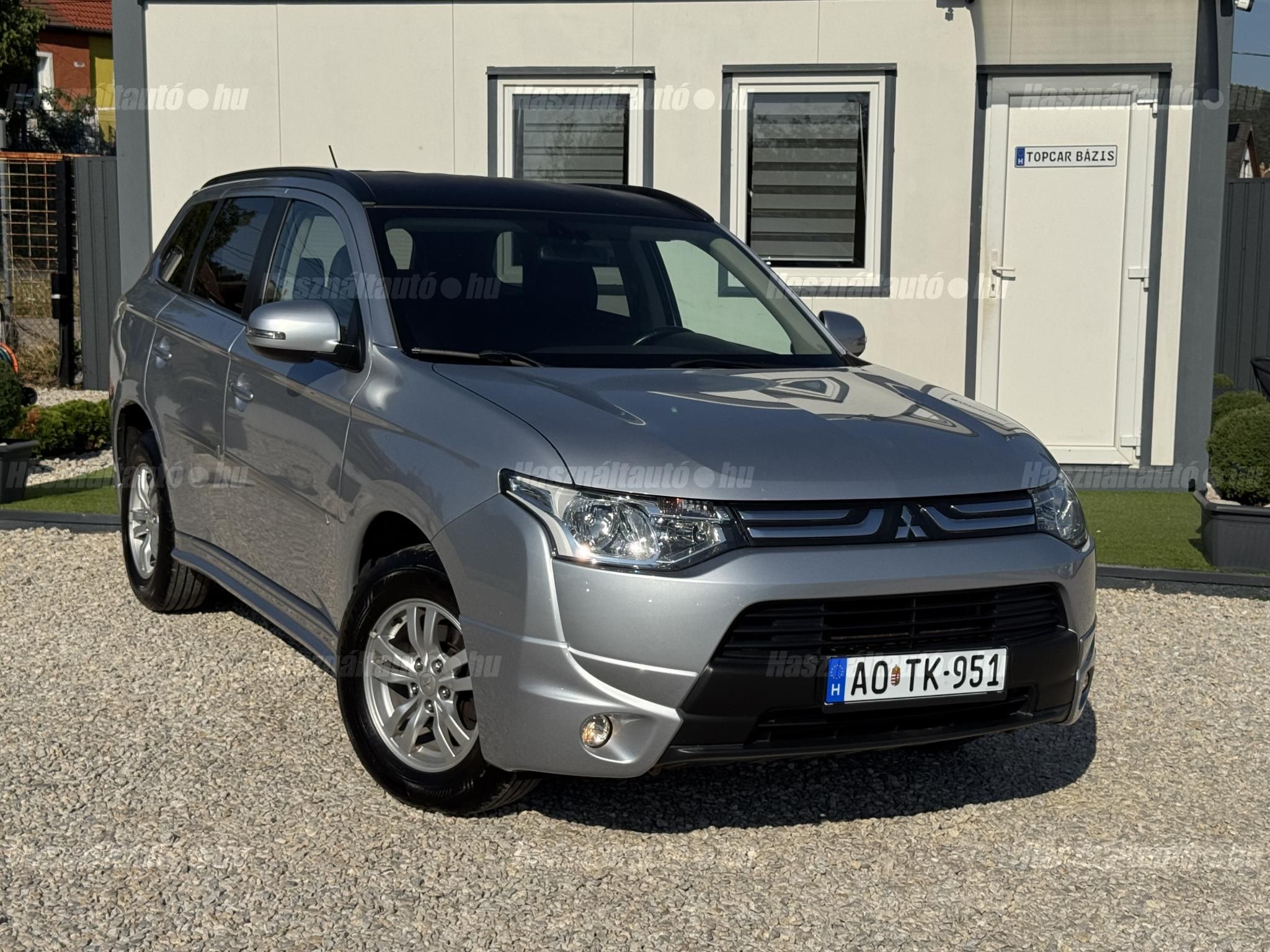 MITSUBISHI OUTLANDER 2013/11 - 1