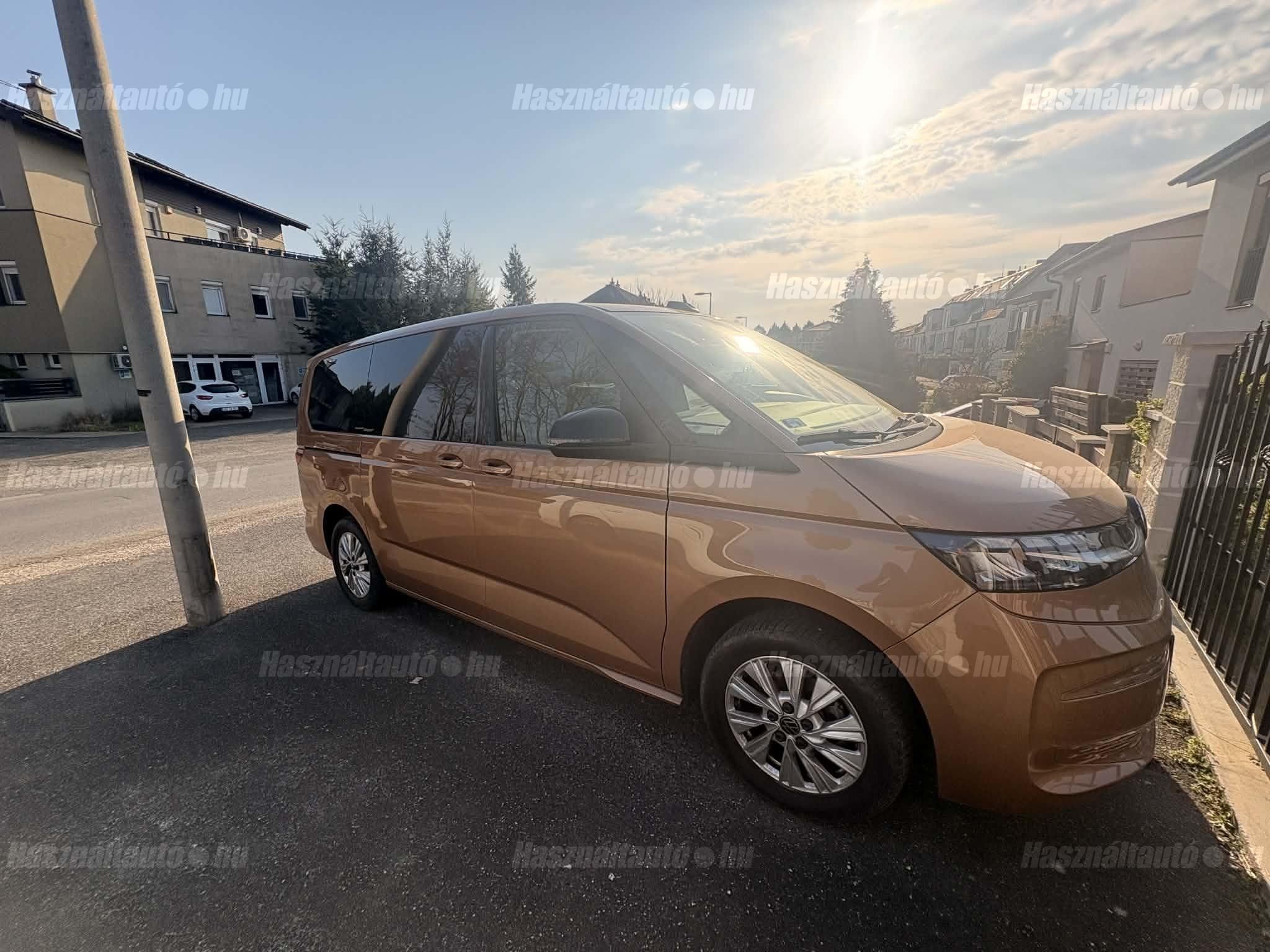 VOLKSWAGEN MULTIVAN 2025/1 - 1