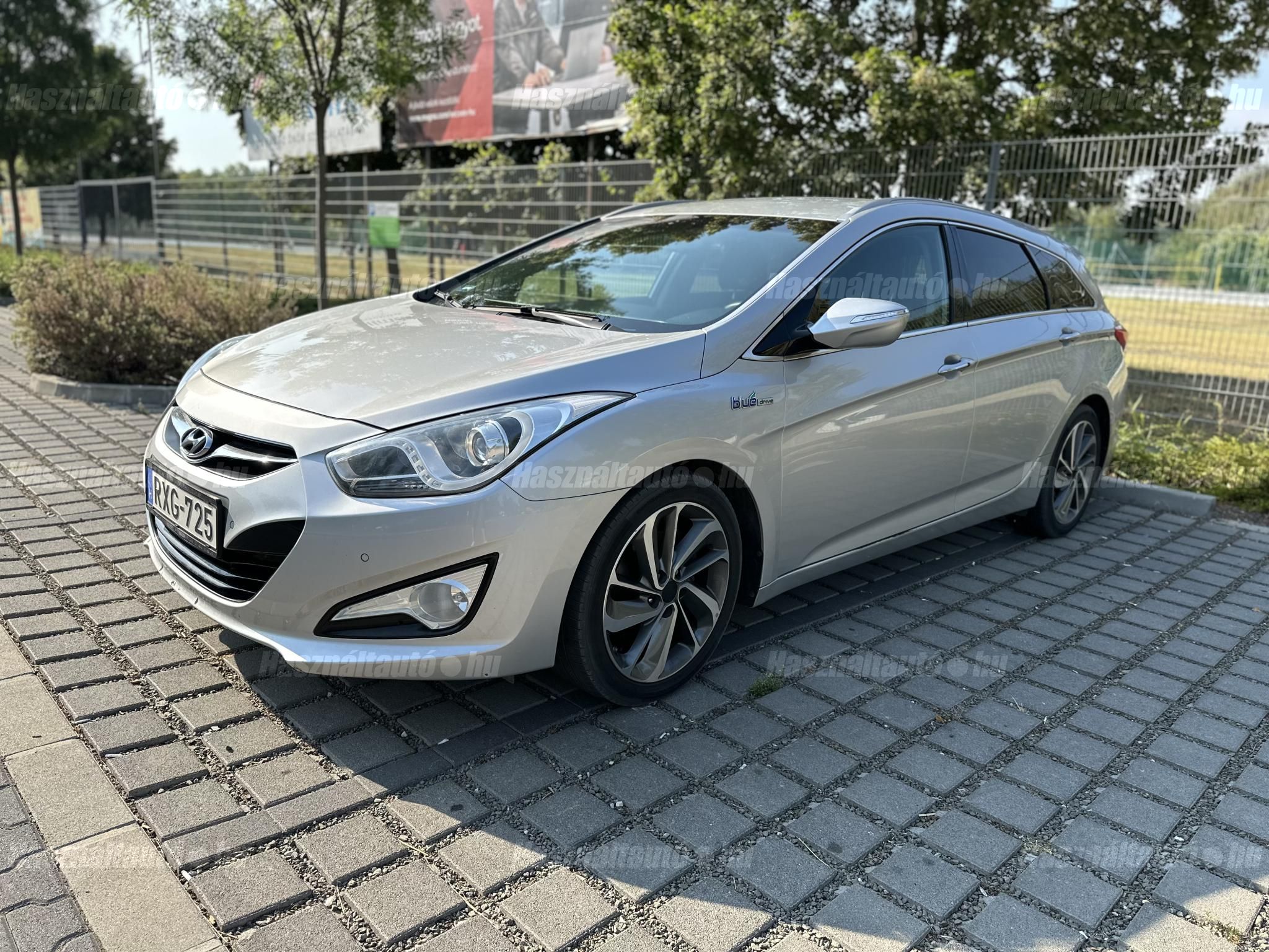 HYUNDAI I40 2013/12 - 1