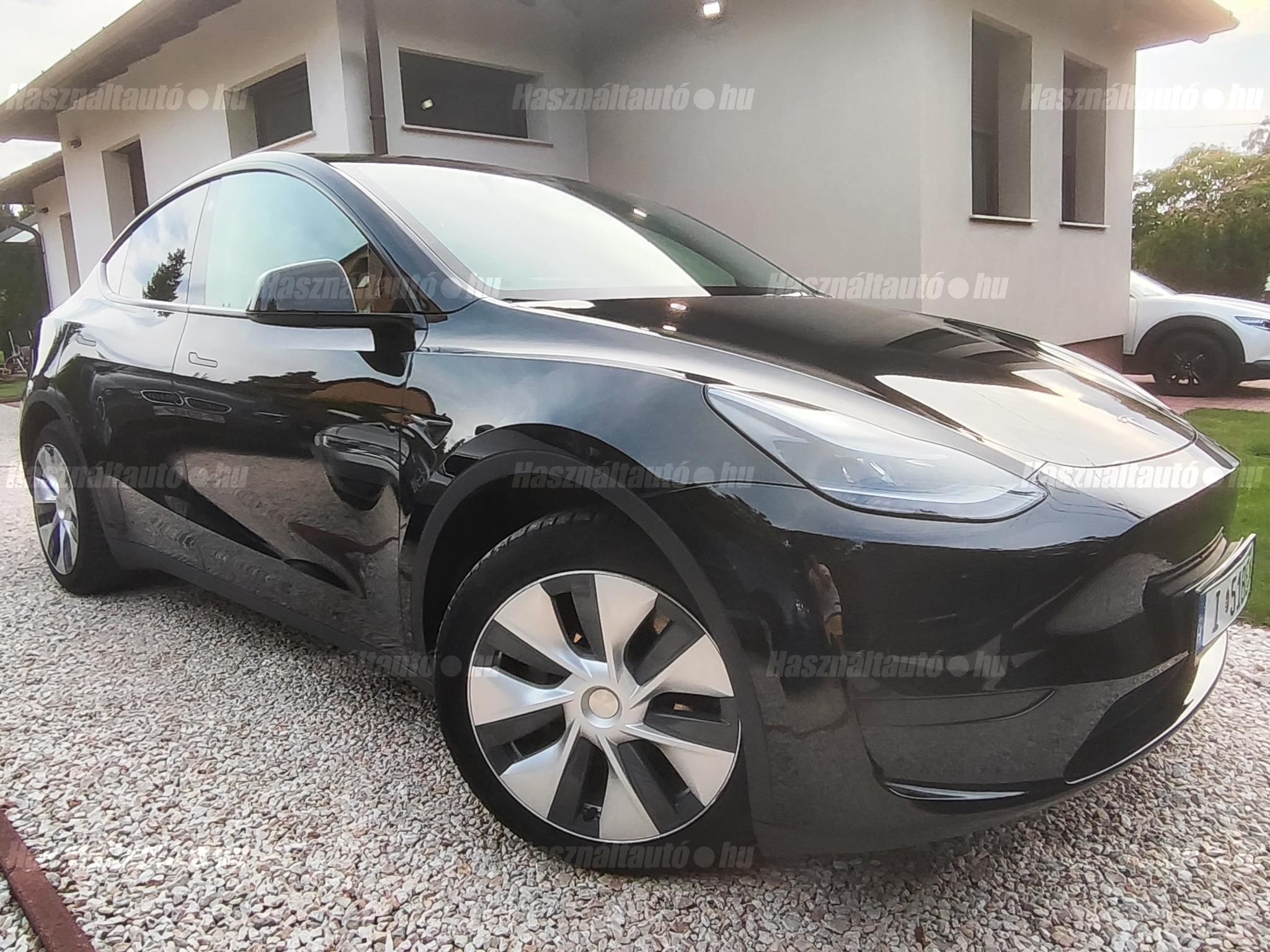 TESLA MODEL Y 2022/12 - 1