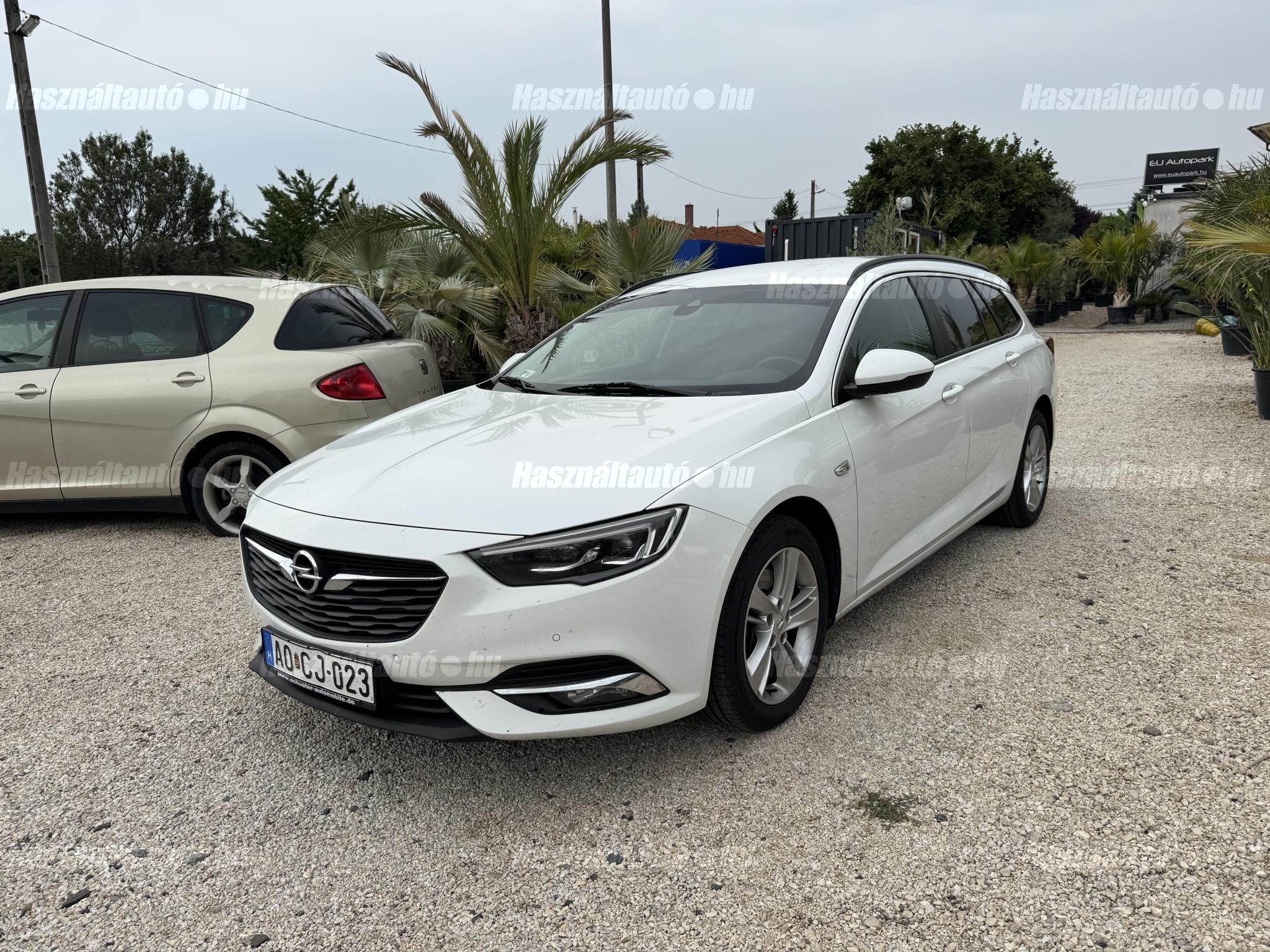 OPEL INSIGNIA 2019/9 - 1